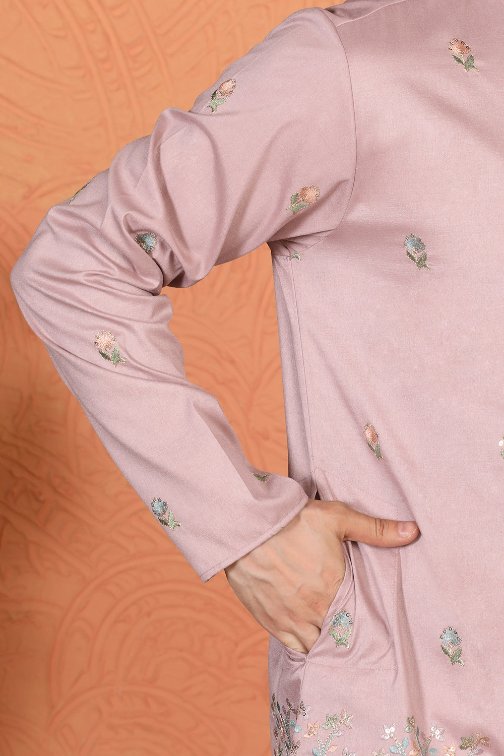 Upwan Utsav Embroidered Kurta with Loose Fit Parallel Pants