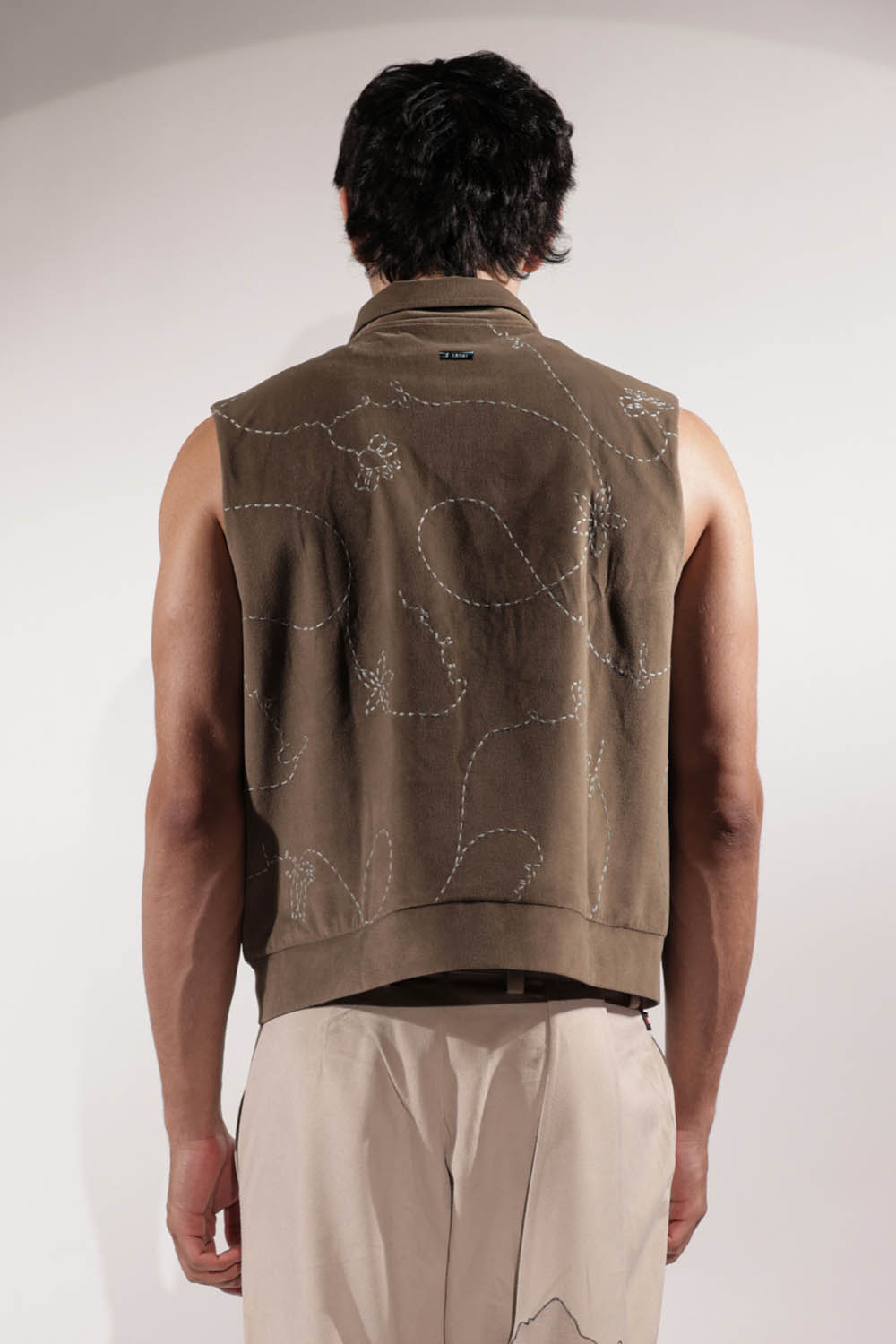 Woven Sleeveless Jacket with embroidered butterflies