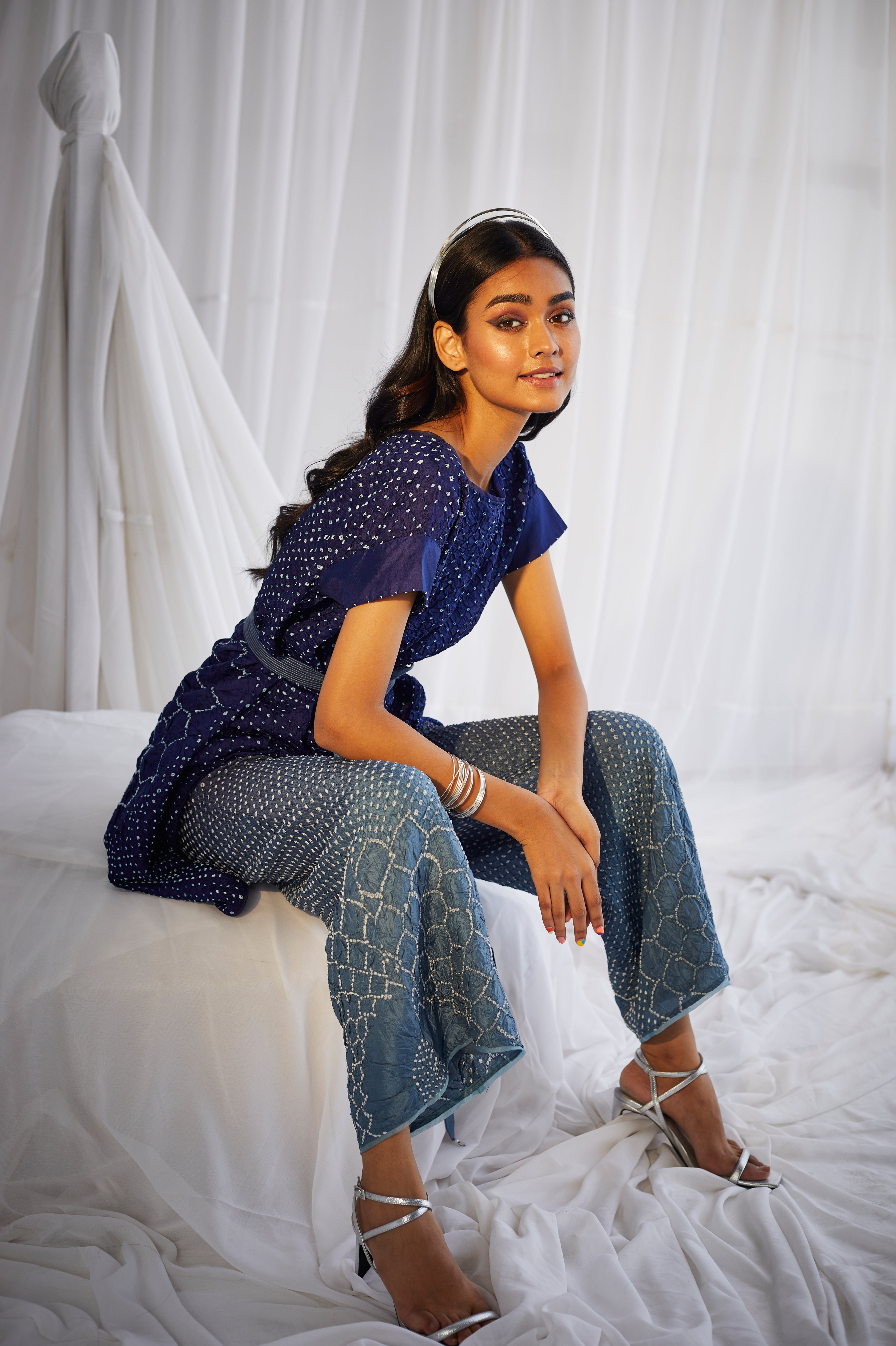 CY 29 India High Low Top Front 2