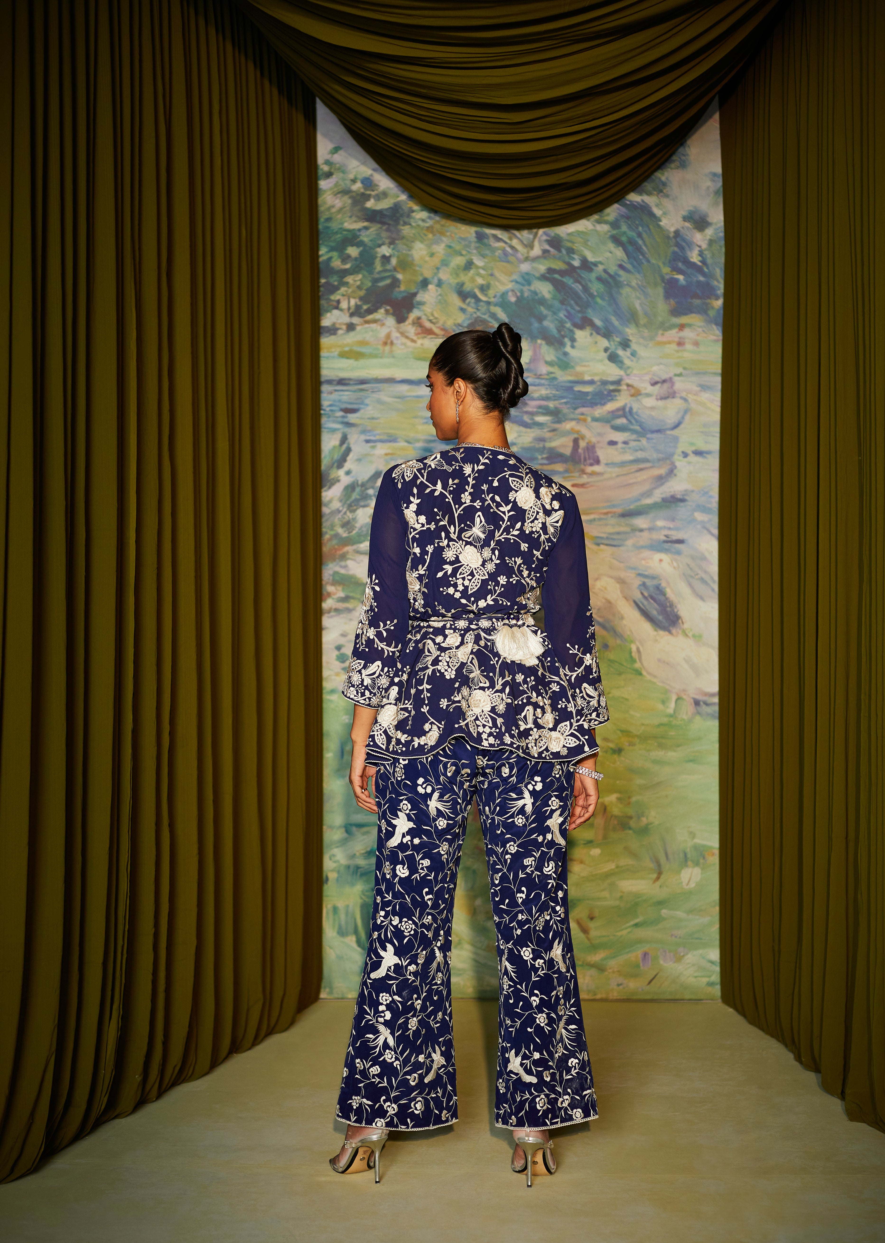 CY 29 India Parsi Gaara Peplum Top Back 1