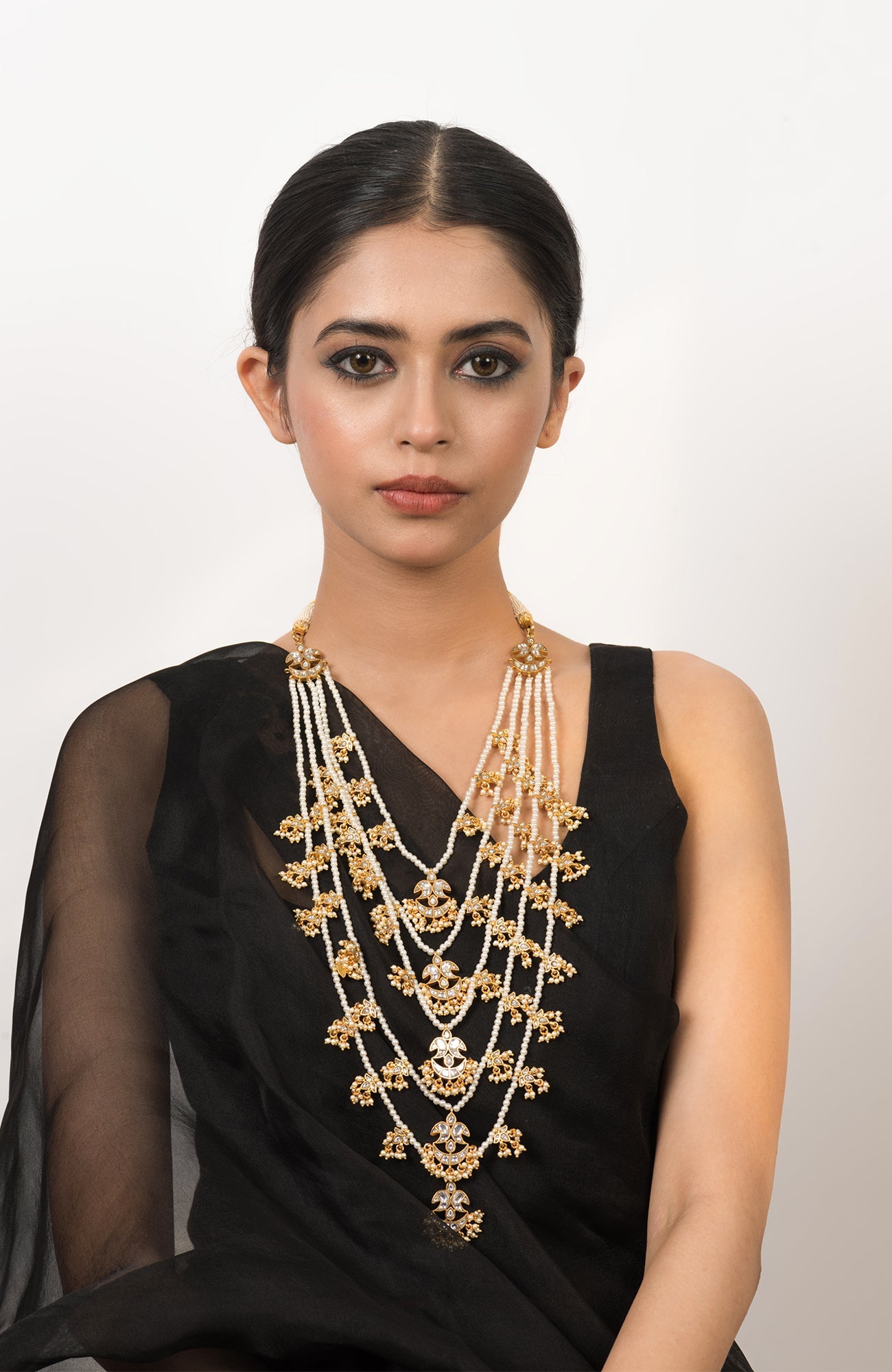 Ayesha Panchlada Necklace Set In White