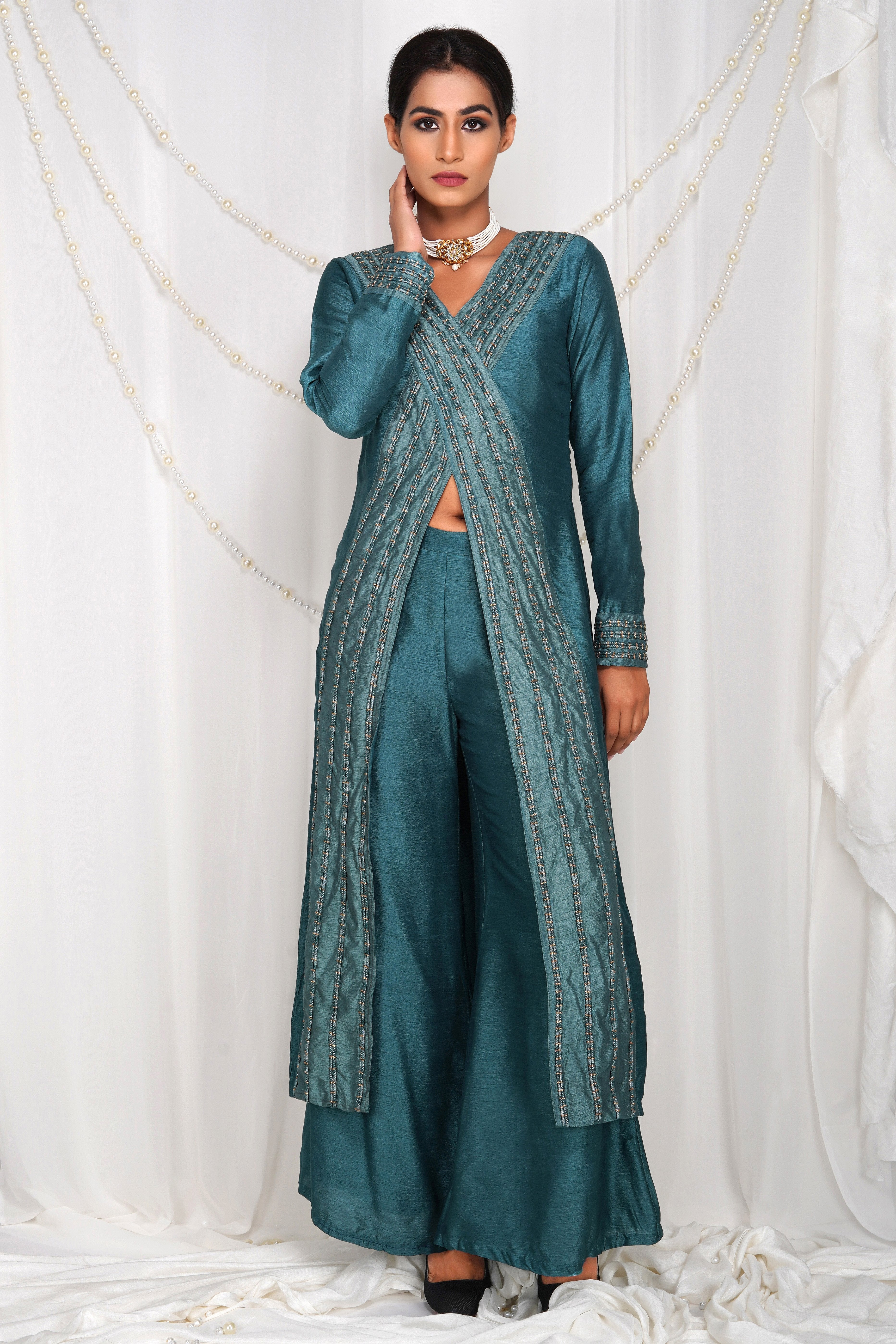 Bhagyashree Singh Raghuwanshi - Dori Front Cut Kurta Set