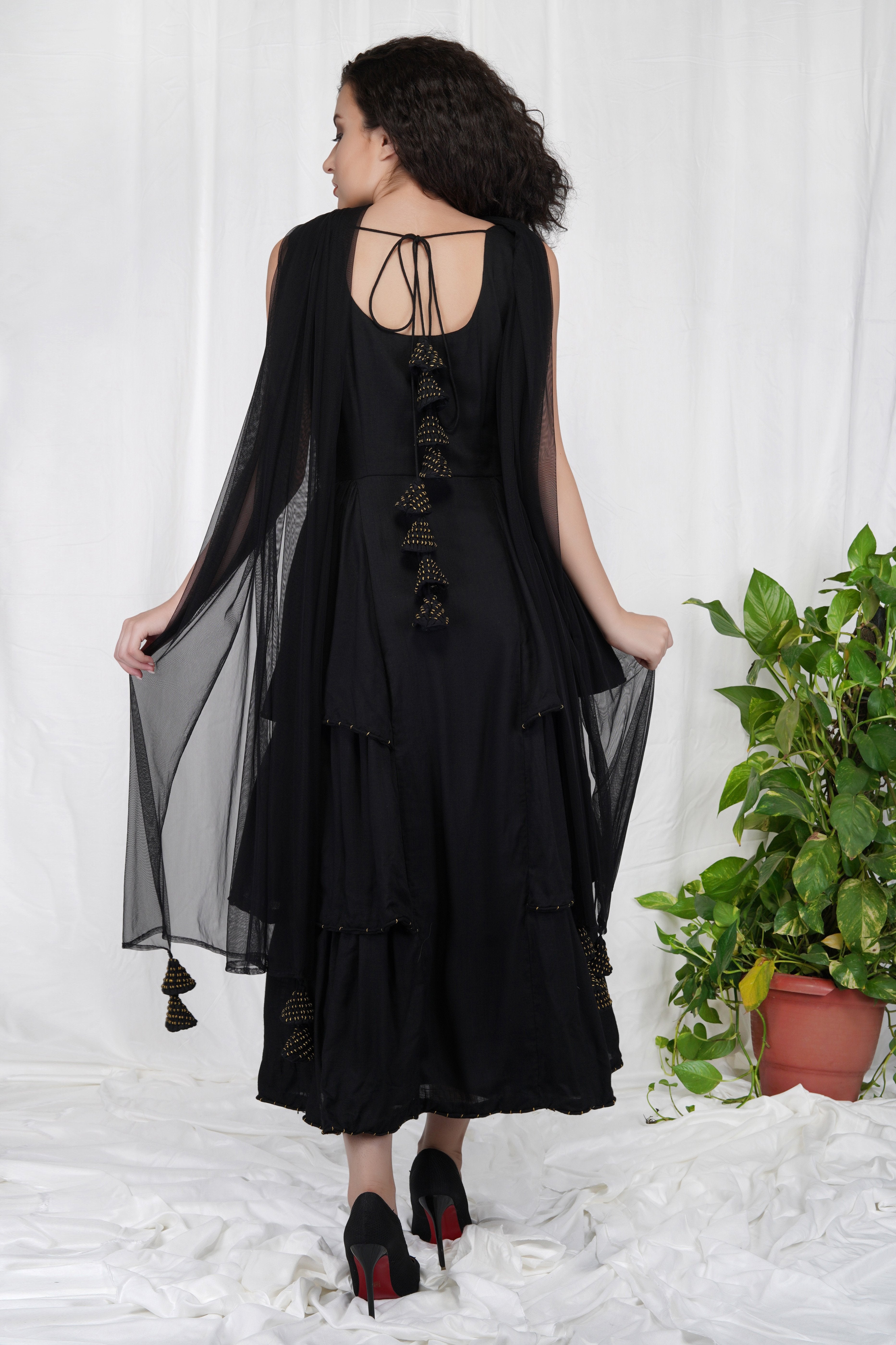 CY Bhagyashree Singh Raghuwanshi Black Cord Anarkali Back 1