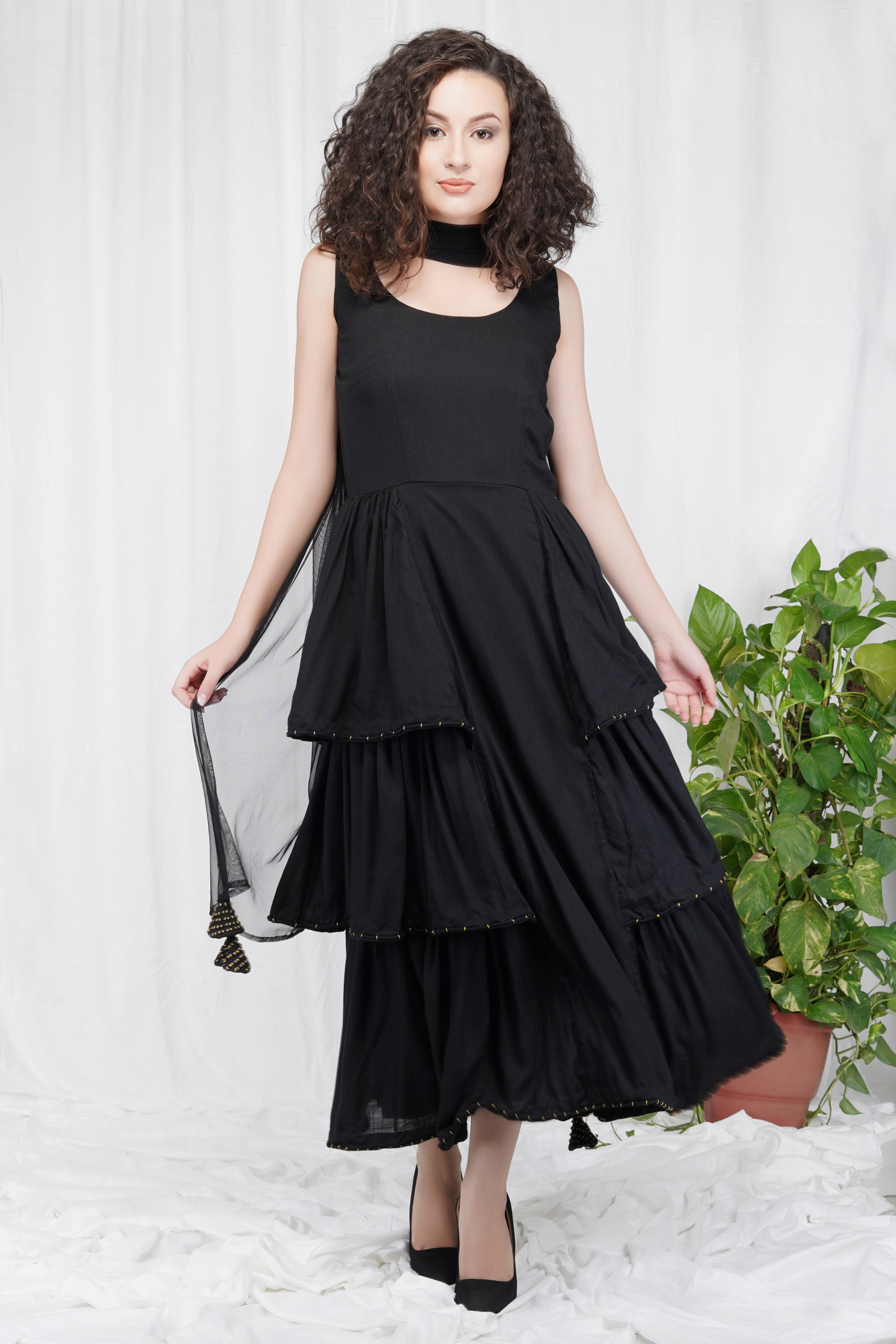 CY Bhagyashree Singh Raghuwanshi Black Cord Anarkali Front 3