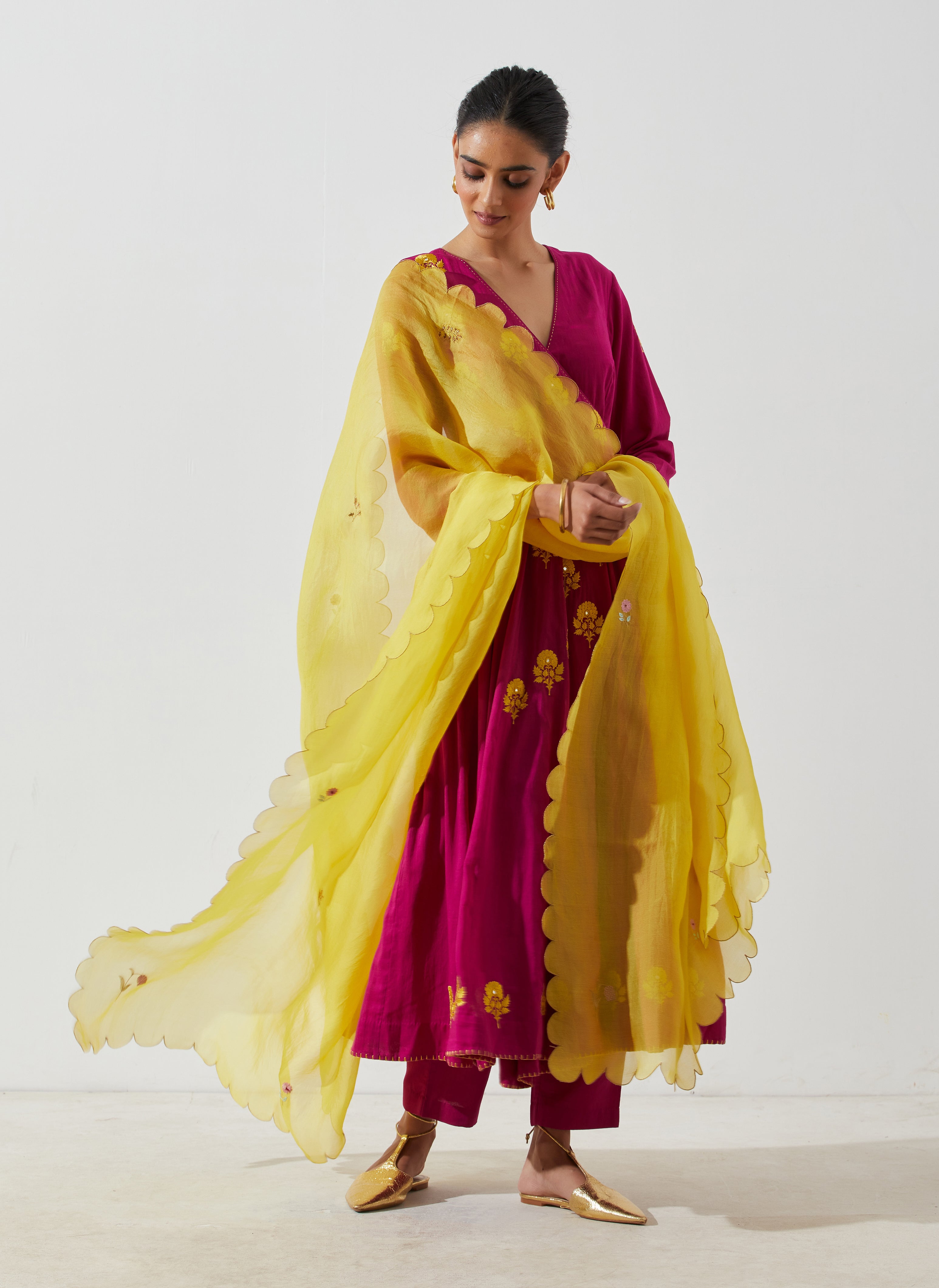 Label Earthen - Van Champa Kali Kurta Set