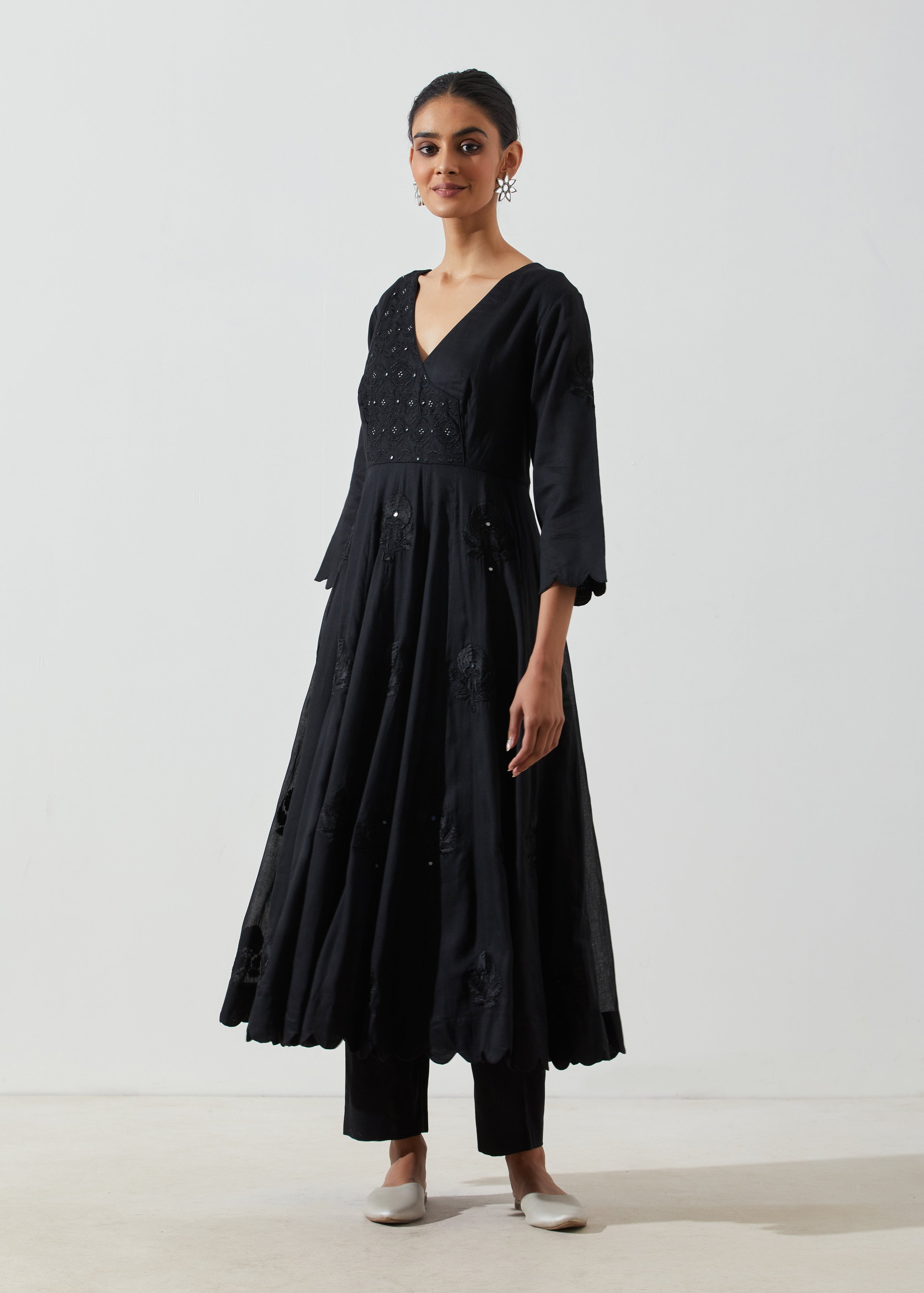 Label Earthen - Poppy Black Kurta Set