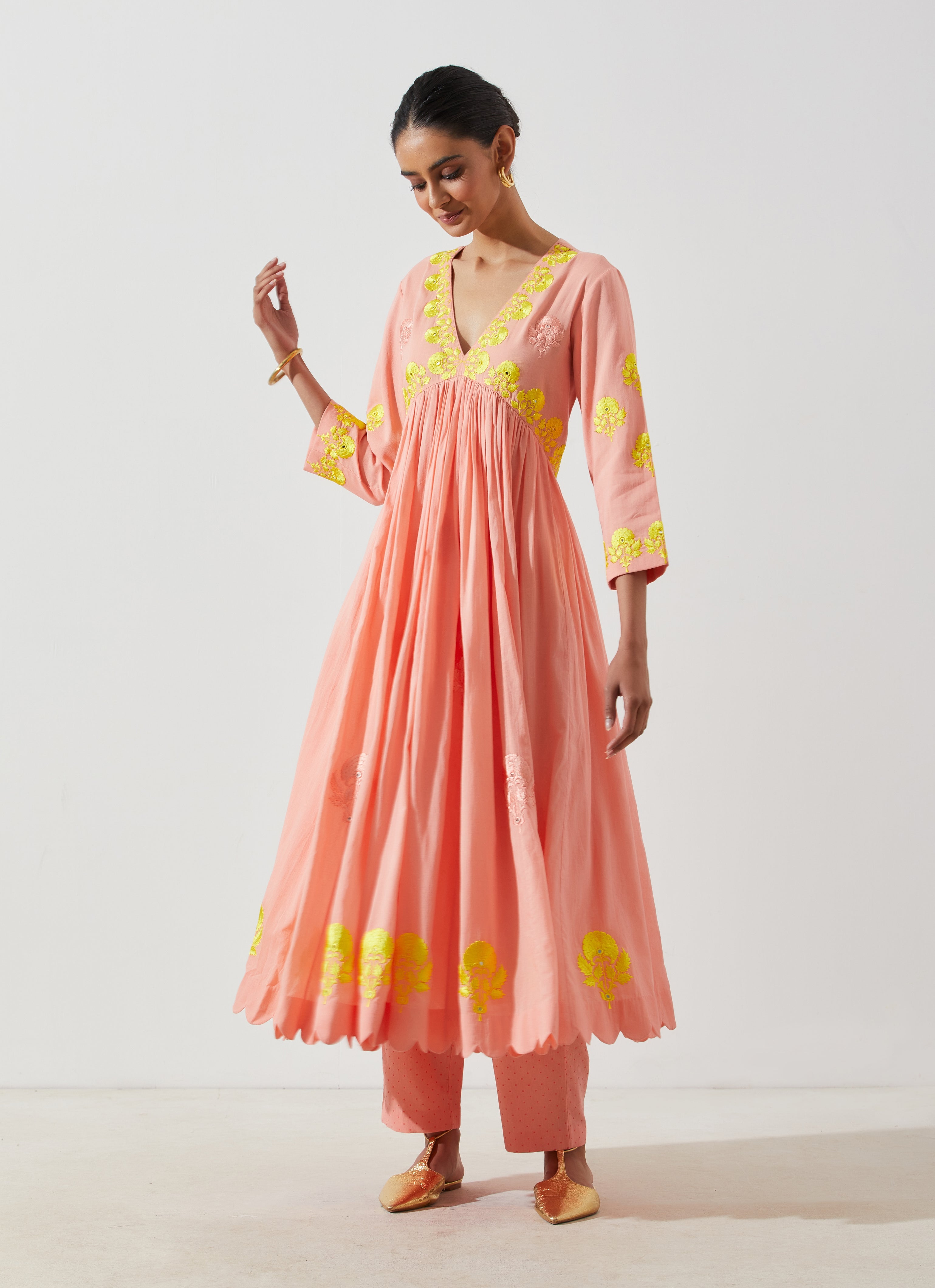 Label Earthen - Madhu Maltii Peach Kurta Set
