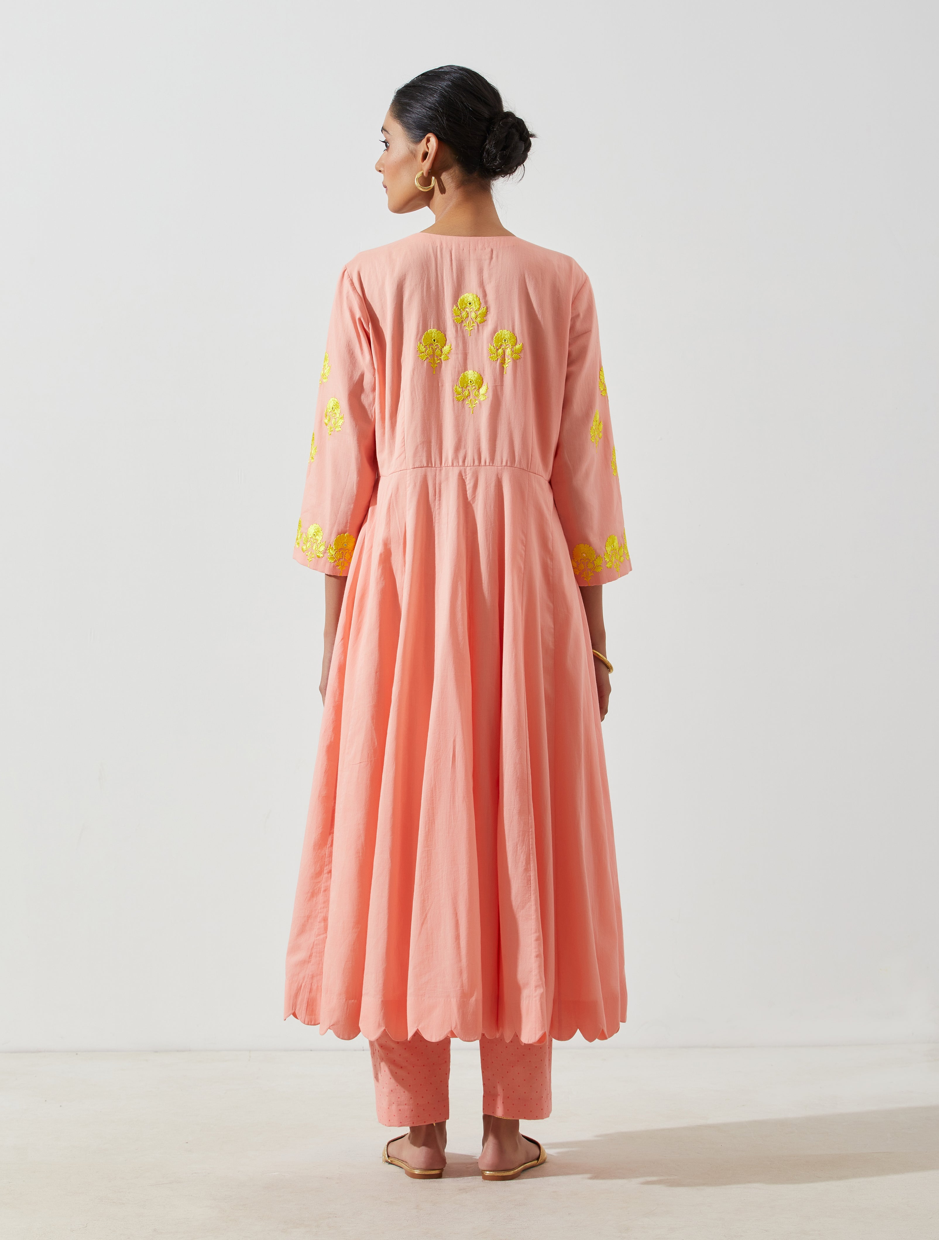 Label Earthen - Madhu Maltii Peach Kurta Set