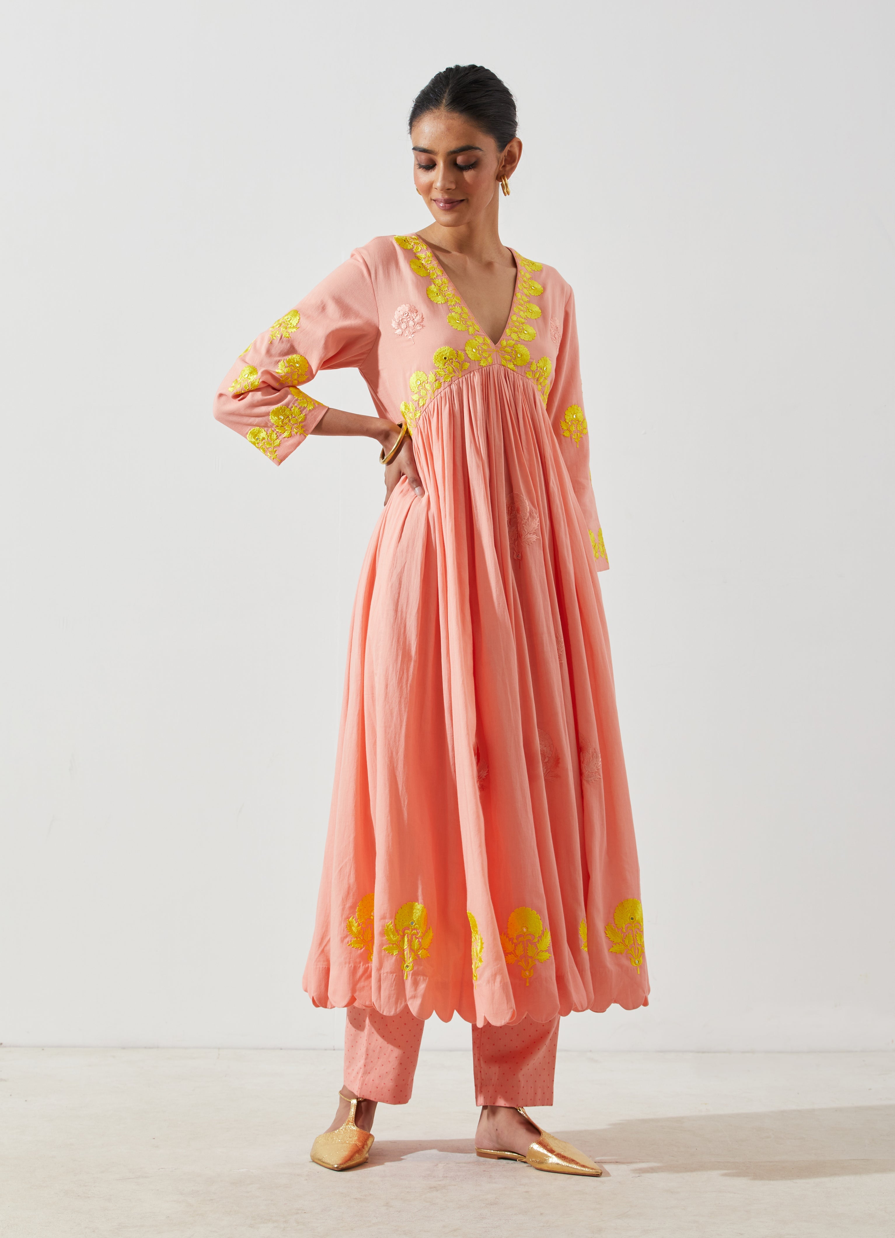 Label Earthen - Madhu Maltii Peach Kurta Set