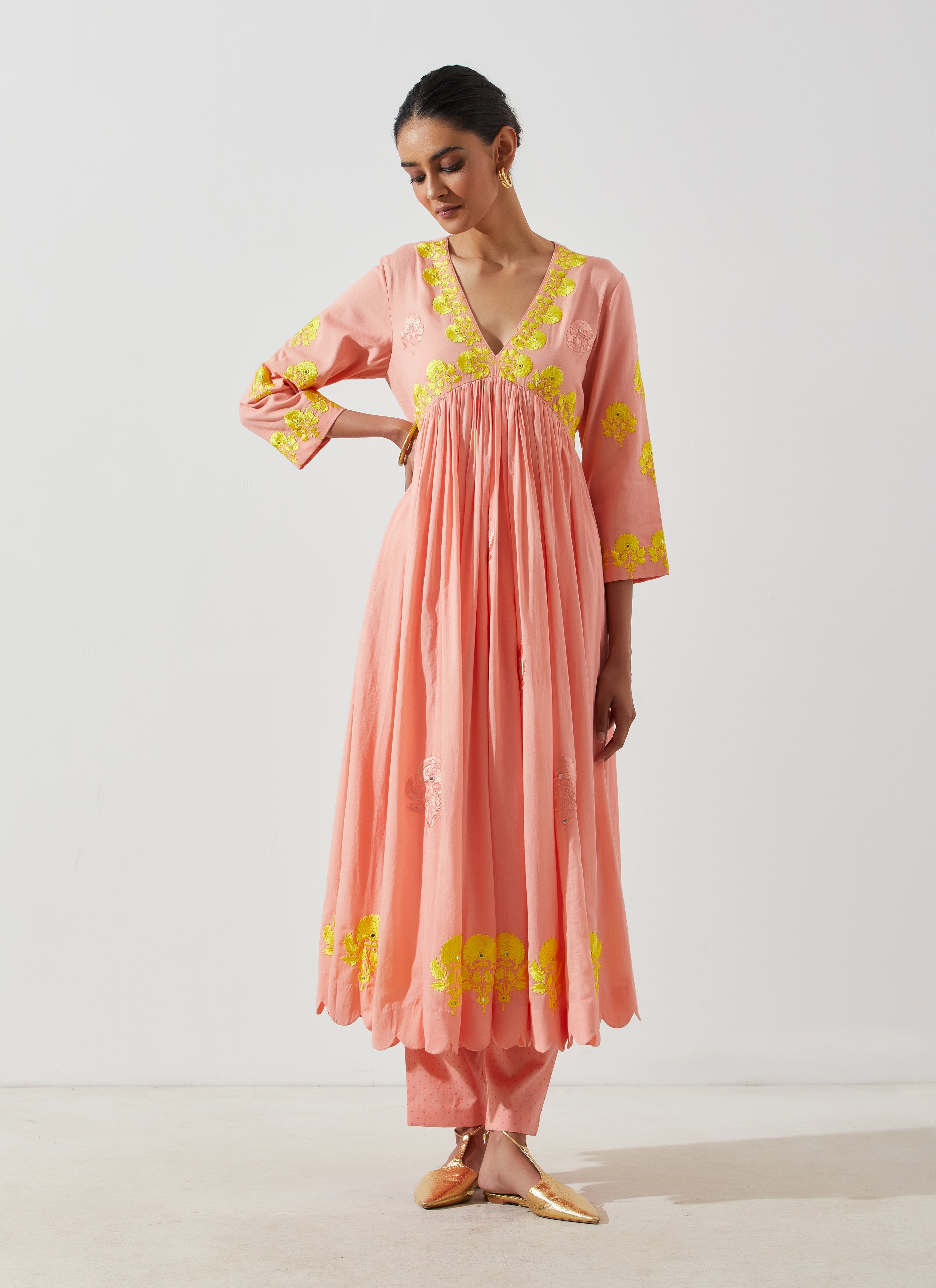 Label Earthen - Madhu Maltii Peach Kurta Set