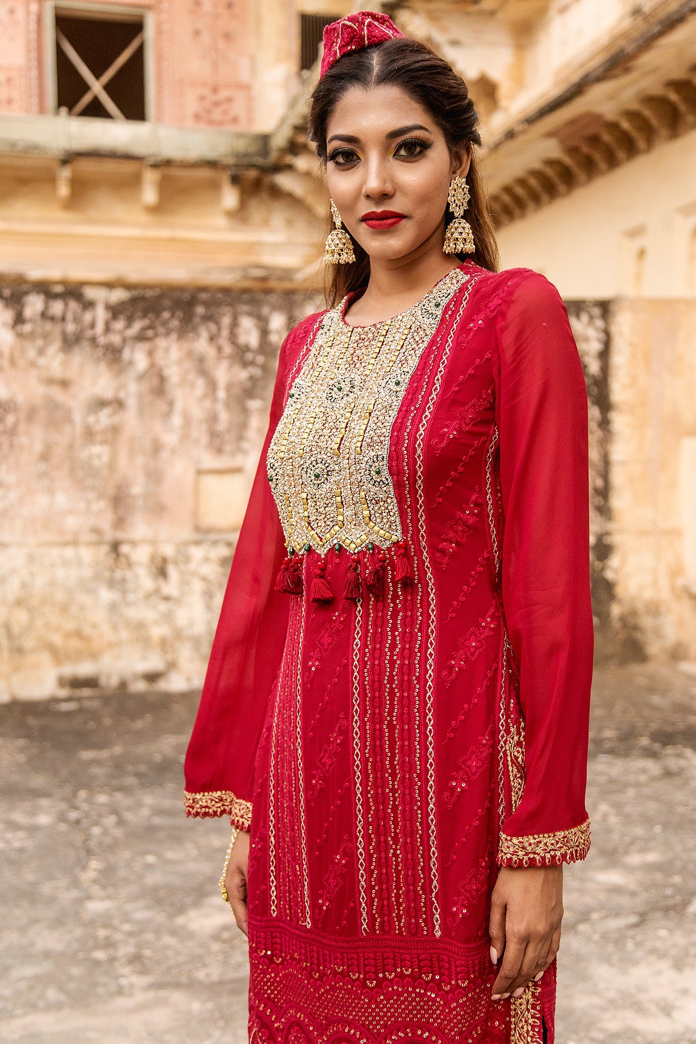 Soniya G - Embroidered Kurti Paired With Printed Pant Set