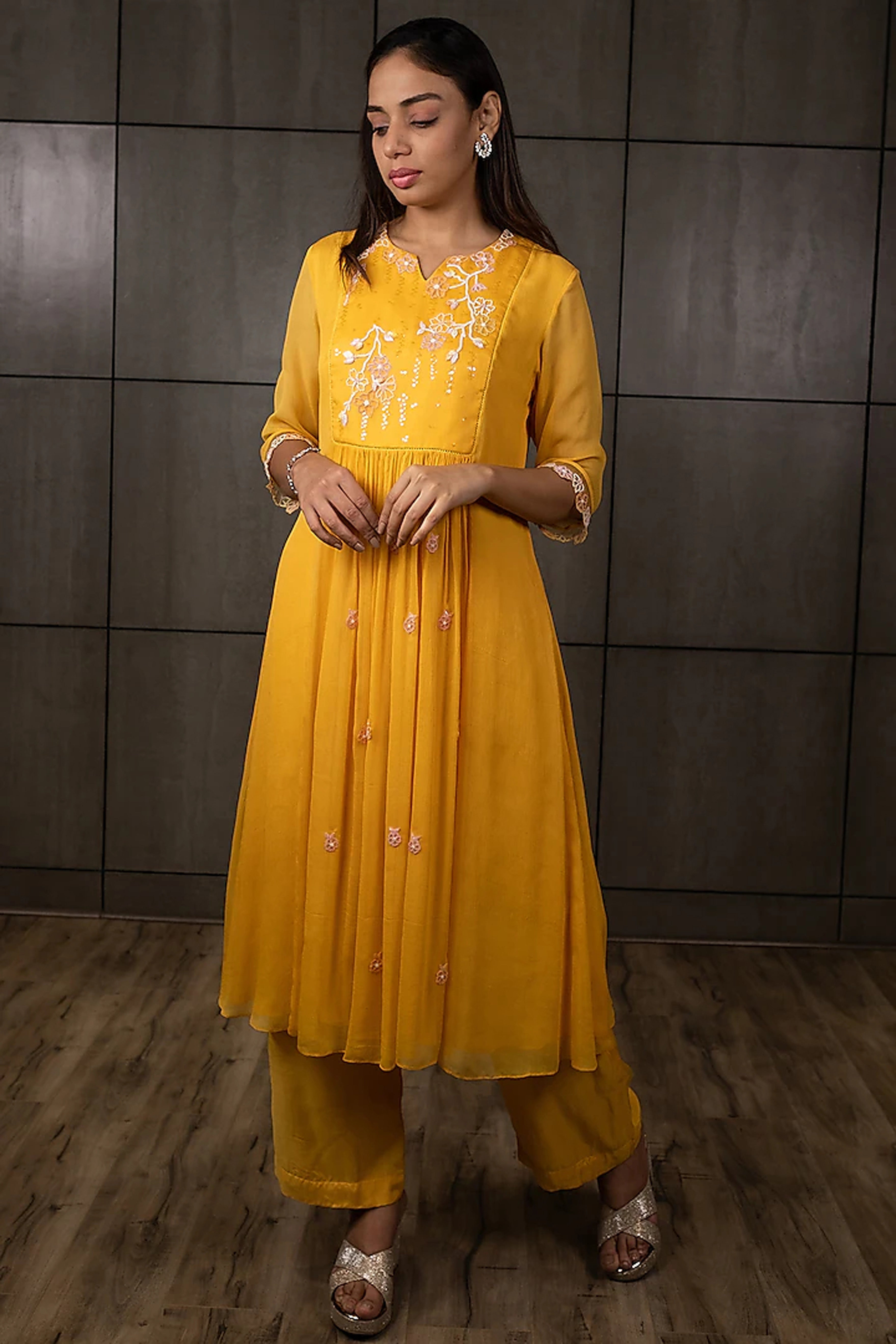 Varsana By Vandana Jaju & Aditi Jaju - Mustard Yellow Embroidered Kurta Set