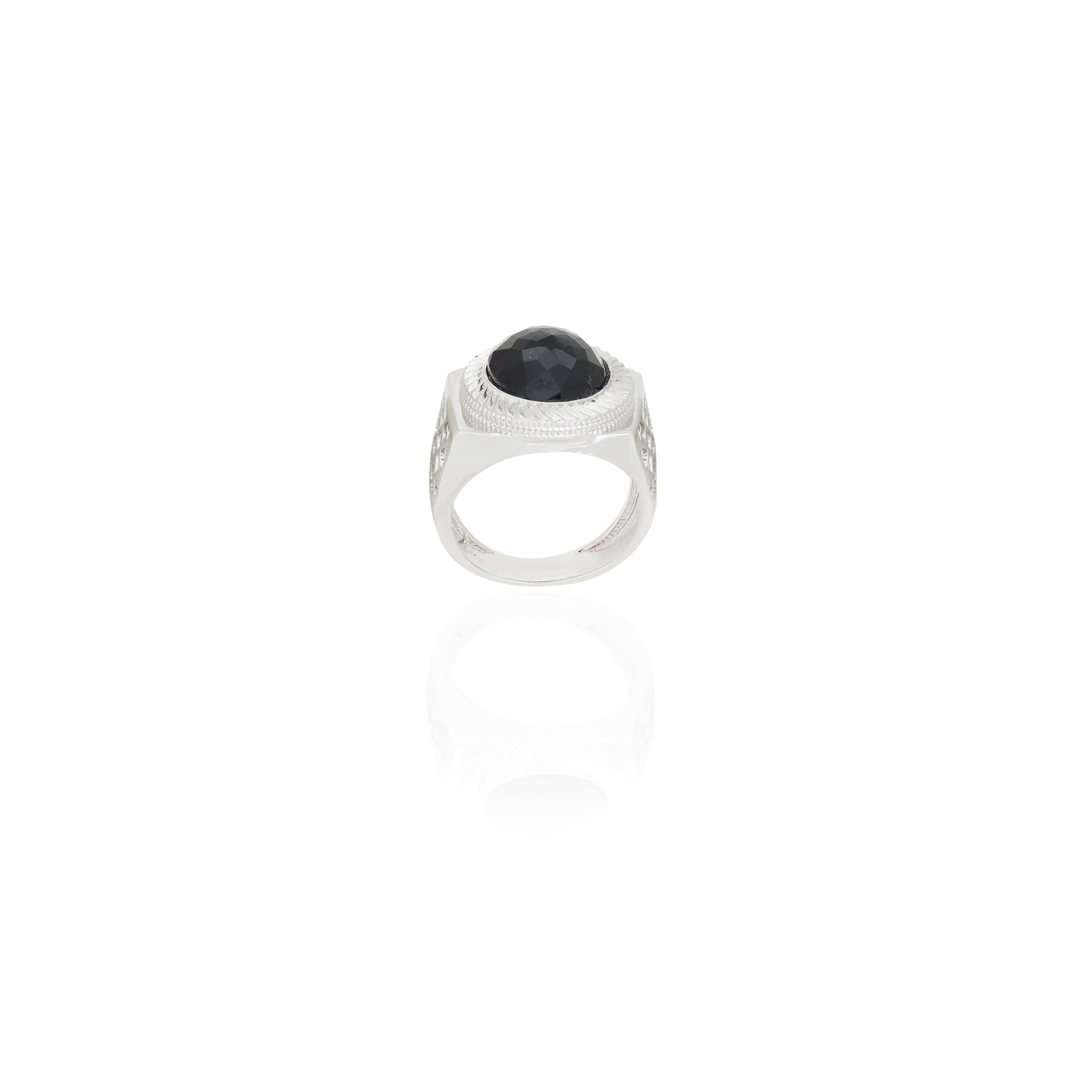 Esme Crystal - The Onyx Ring