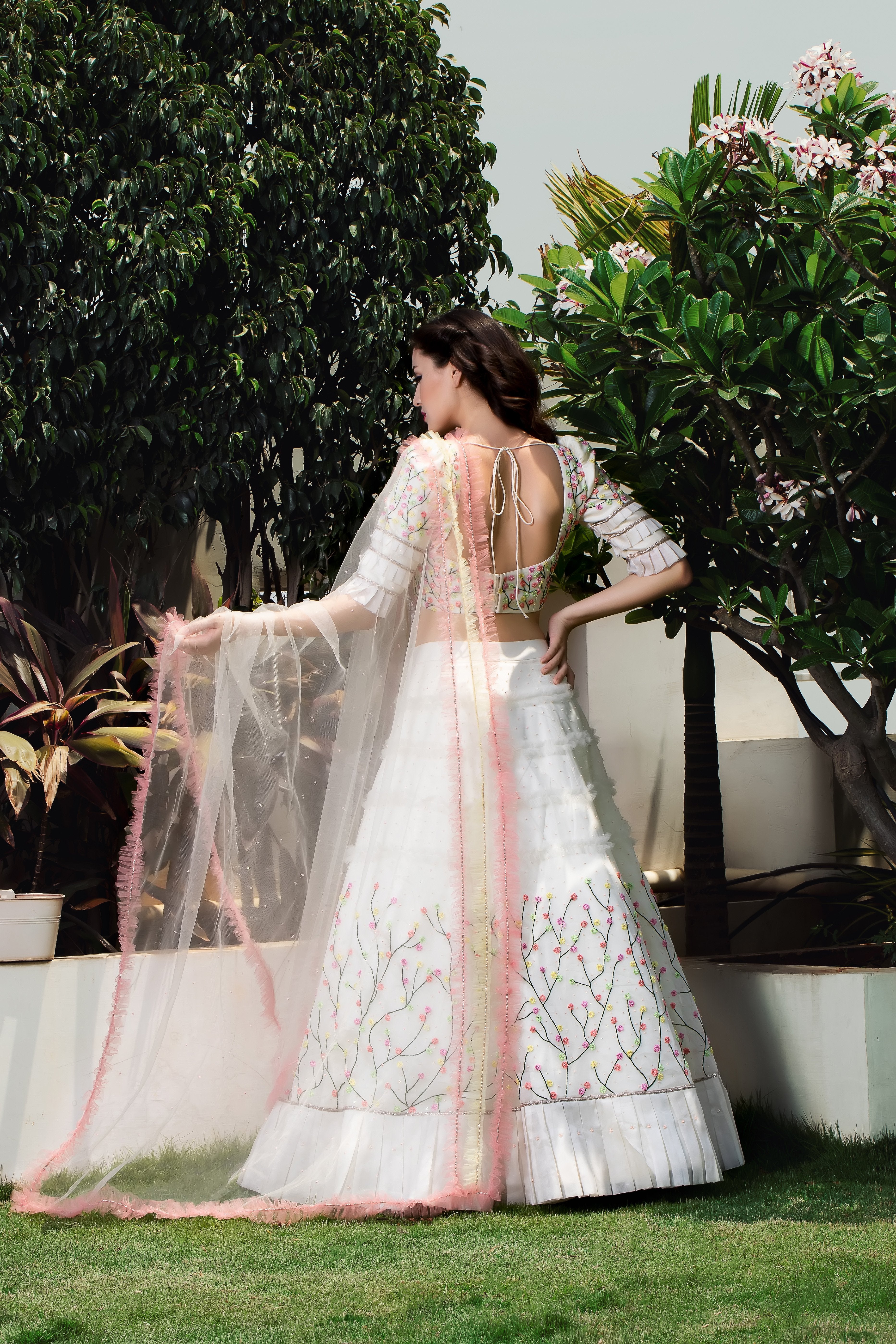 Label G3 By Gayathri Reddy - White Knot Work Lehanga Set with Pleated Hem