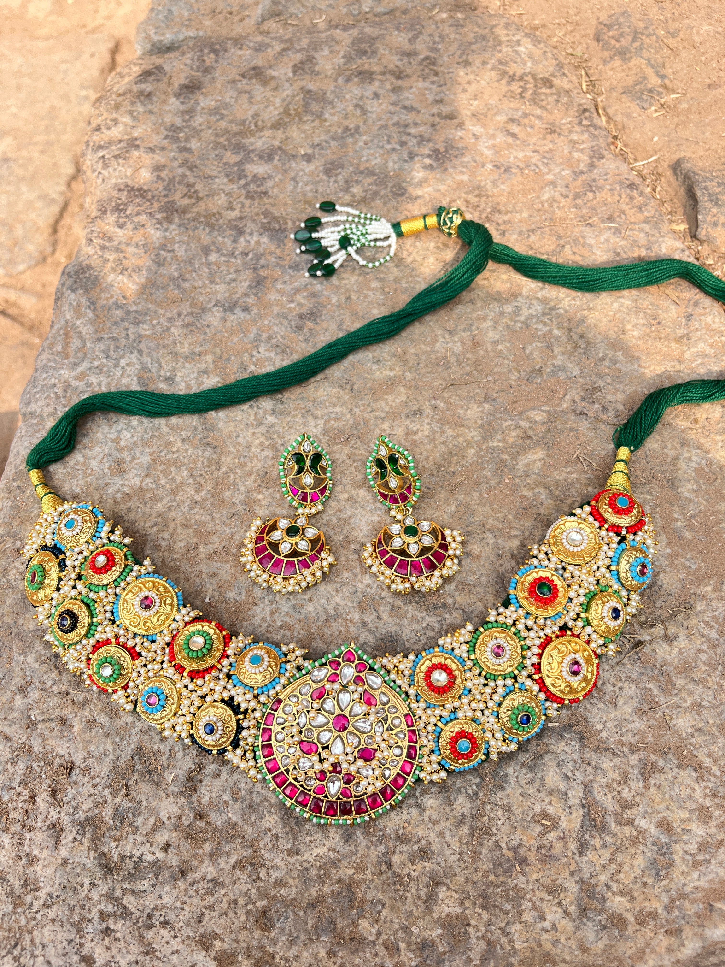 Arya Necklace Set