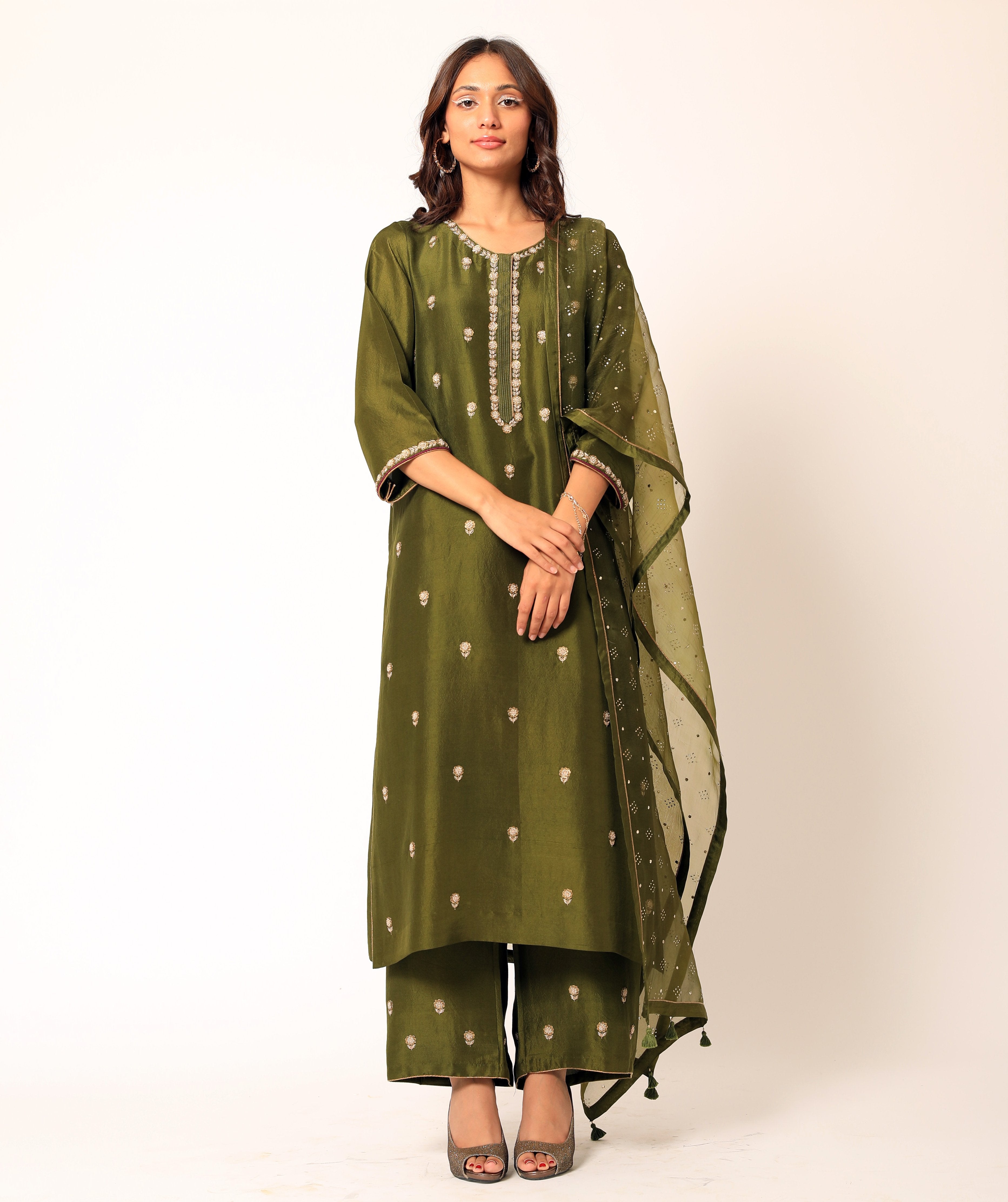 Romaa - Emerald Green Embroidered Kurta Set
