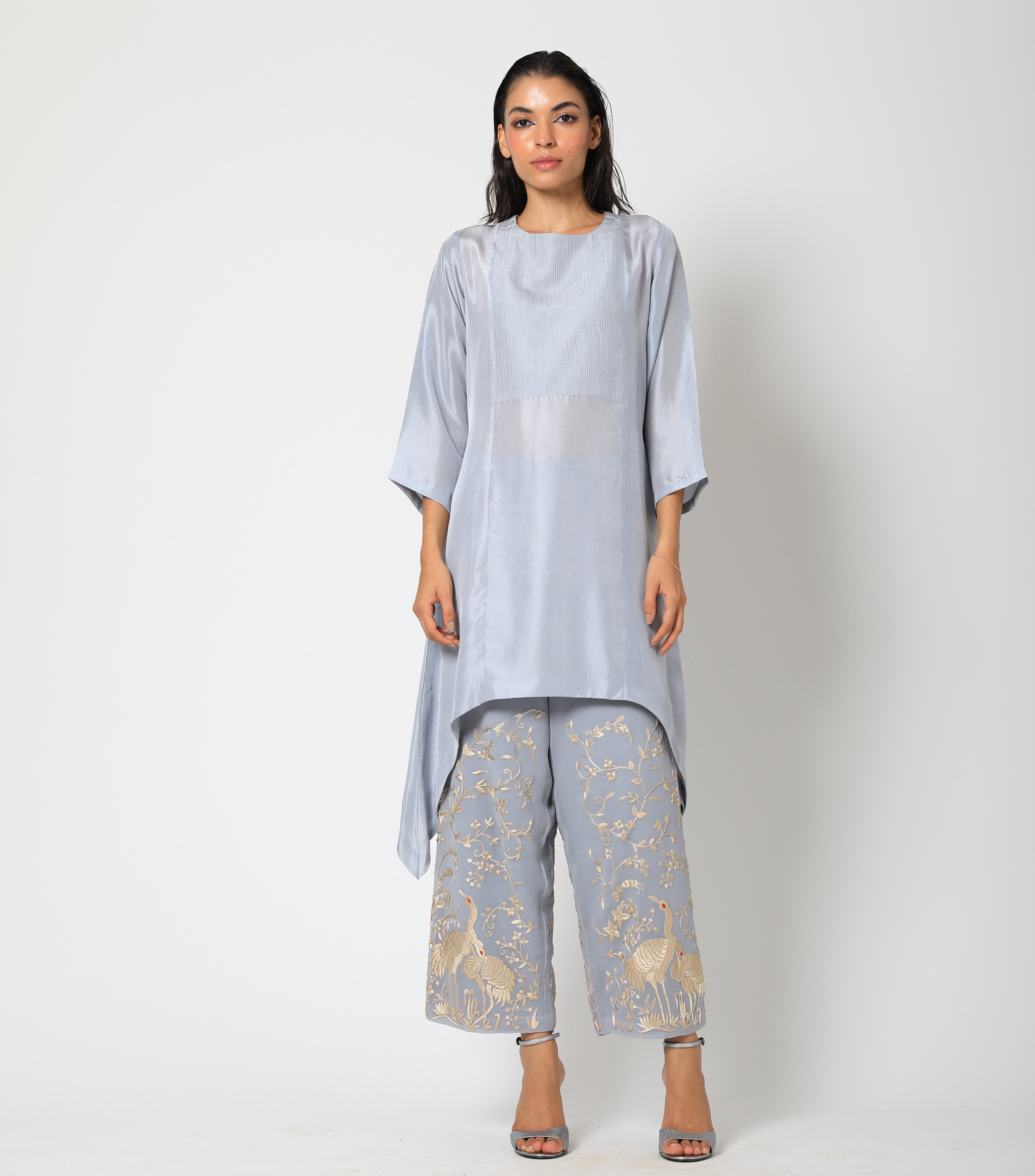 Romaa - Greyish Blue Embroidered Kurta Set