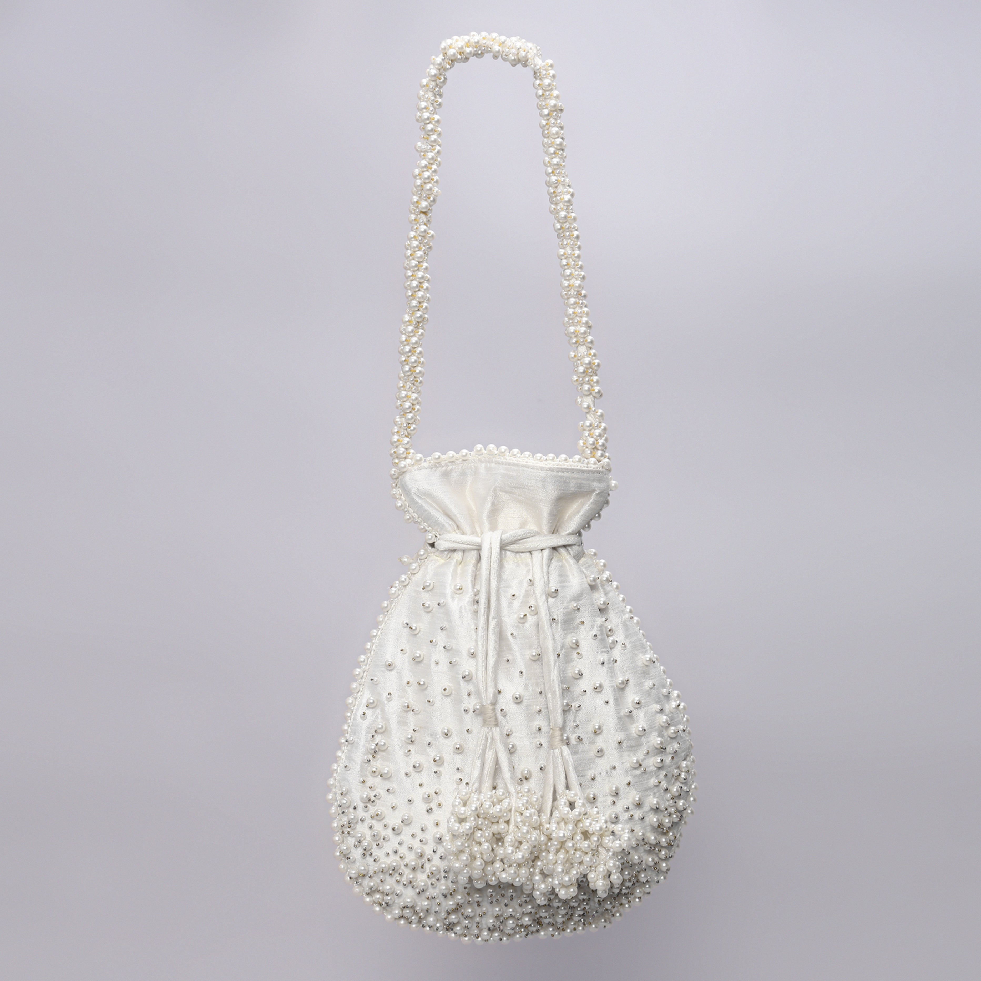 Ornatte - White Khanak Potli