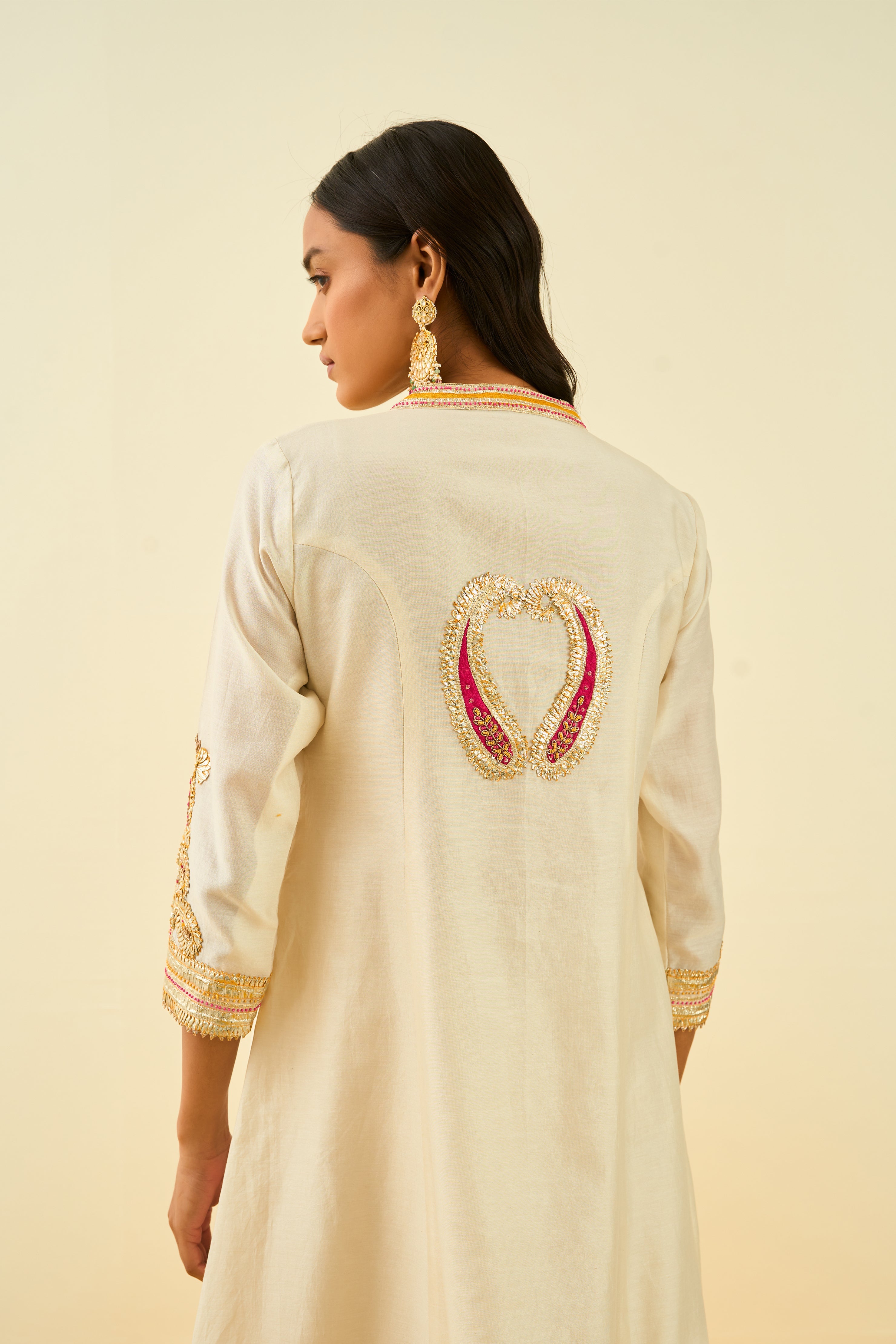 Sheetal Batra - Sadirah - Daisy Ivory Embroidered Kurta Set