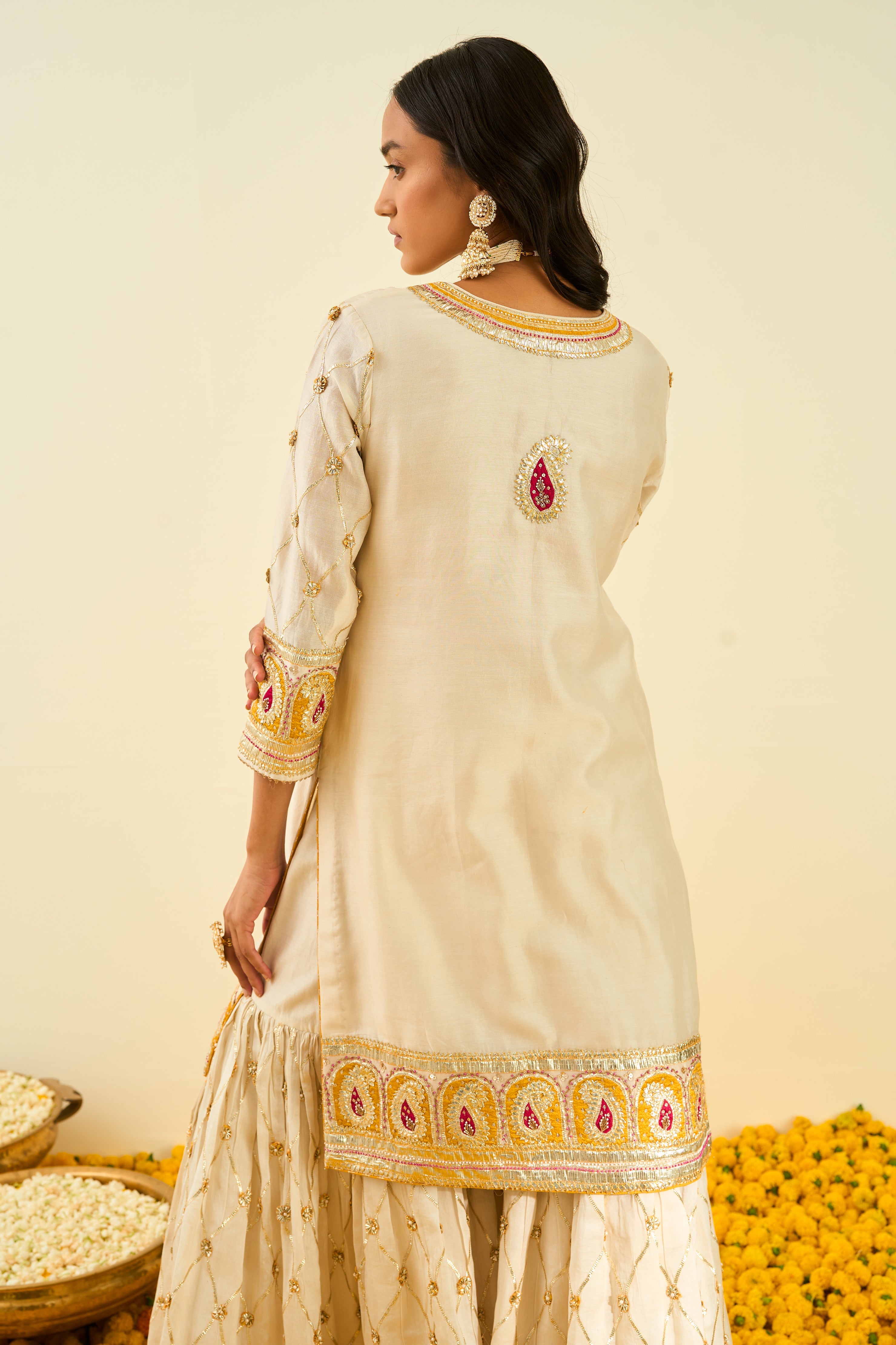 Sheetal Batra - Sadirah - Daisy Ivory Embroidered Kurta Set