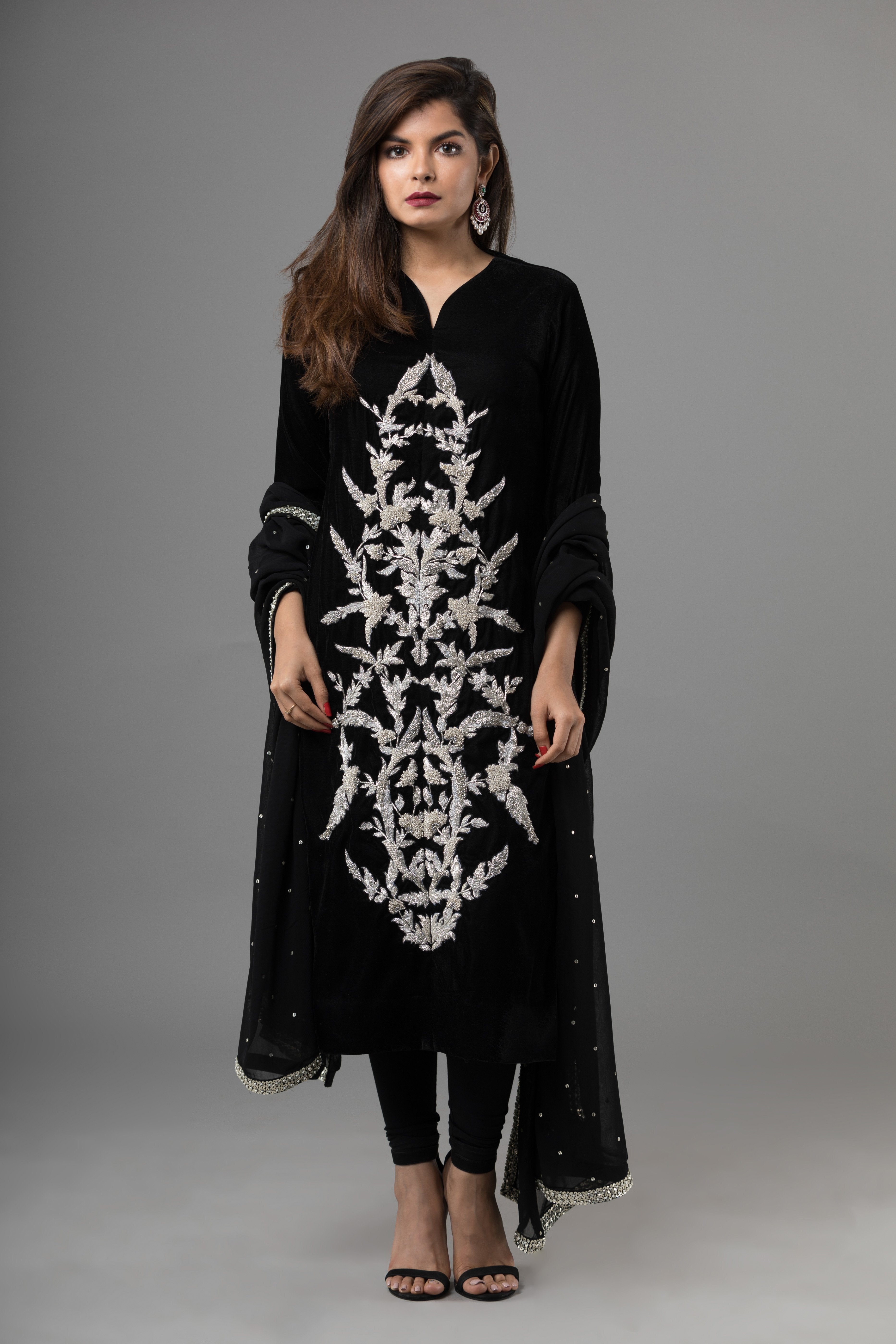 Sanjhana Reddy - Black Velvet Chudidar