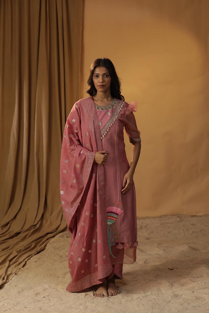 Image of CANYON ROSE BELL FLOWER HANDPAINTED SUIT SET