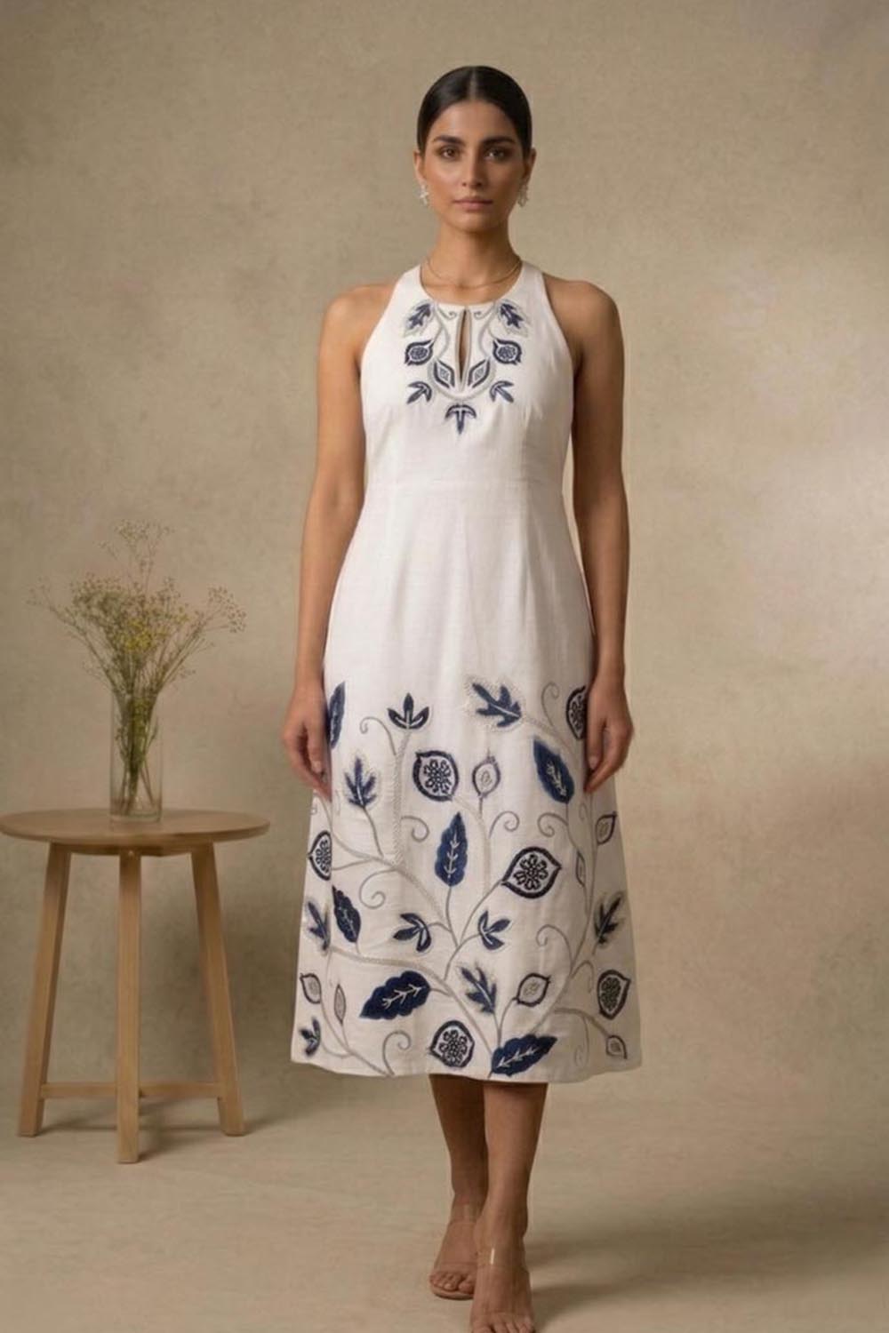 THETAA Indira -Embroidered Cotton Linen Dress