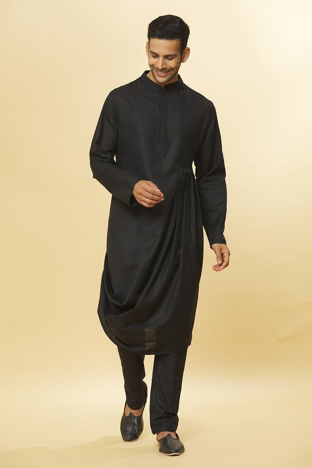 Tatvam Samaroh Kurta And Pyjama Set For Men