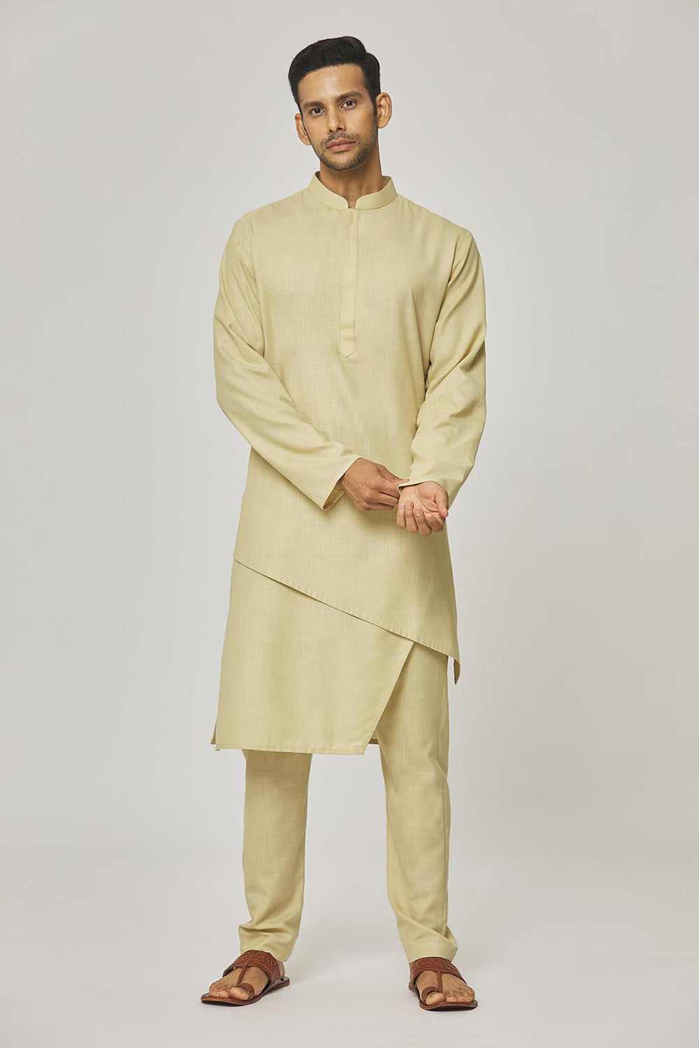 Tatvam Akio Cotton Solid Kurta & Pyjama Set