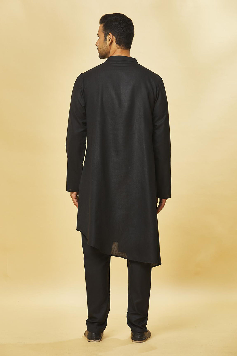 Tatvam Neel Cotton Solid Kurta & Pyjama Set