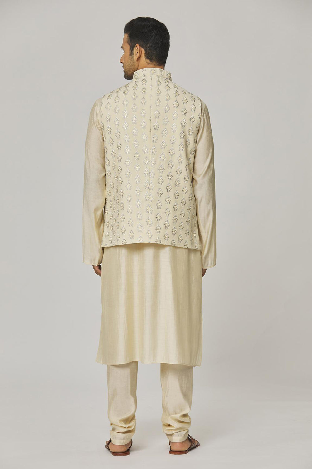 Hast Embroidered Floral Nehru Jacket