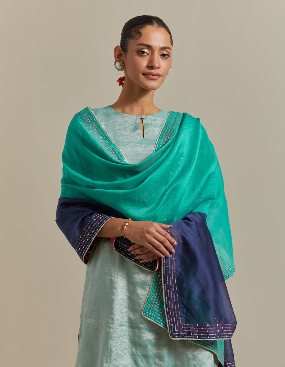  CY Vinusto Mint Zari Silk Kurta With Chanderi Palazzo Closeup 1