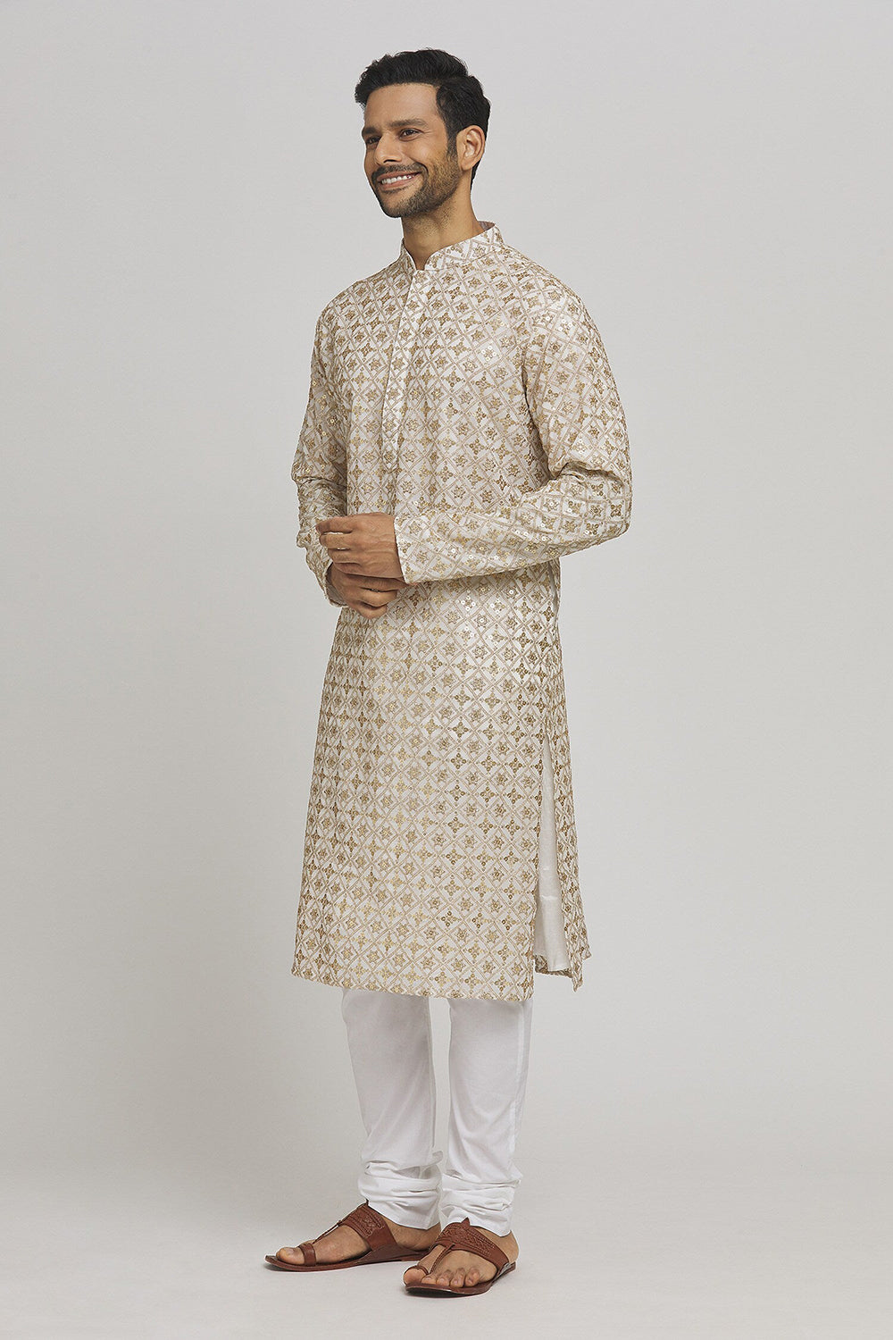 Sunehra Sitara Embroidered Cotton Kurta & Chudidar Set