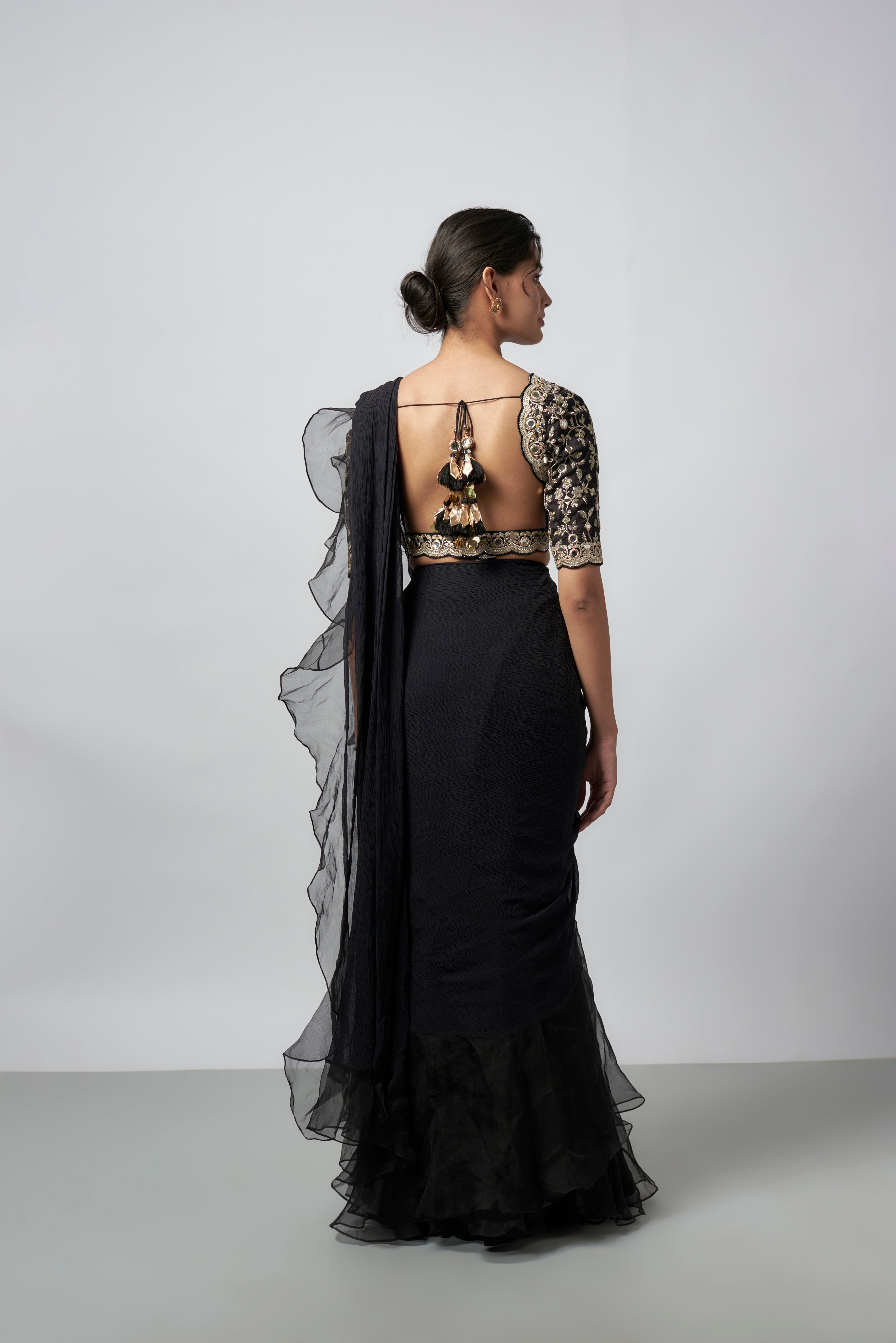 CY Gopi Vaid Ganika Saree Set Back 1