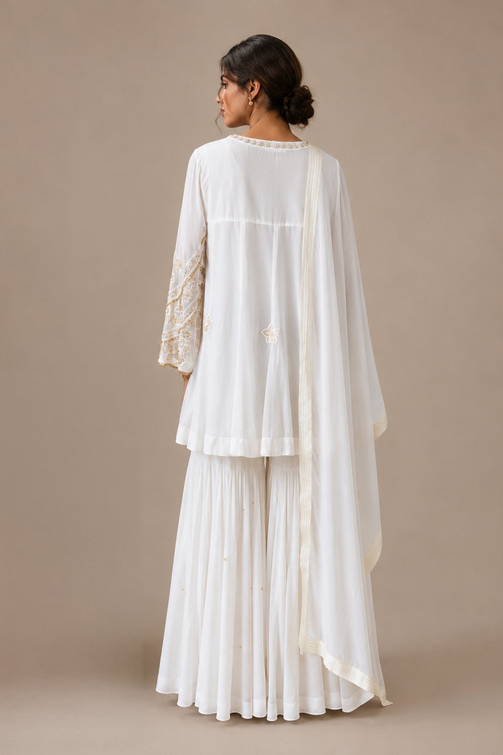 Phool Peplum Short Kurta With Sharara