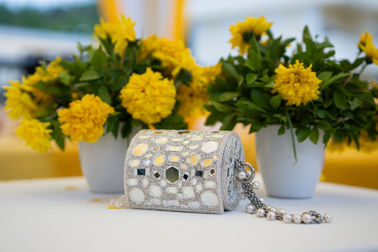 Aynali Boshkeh white