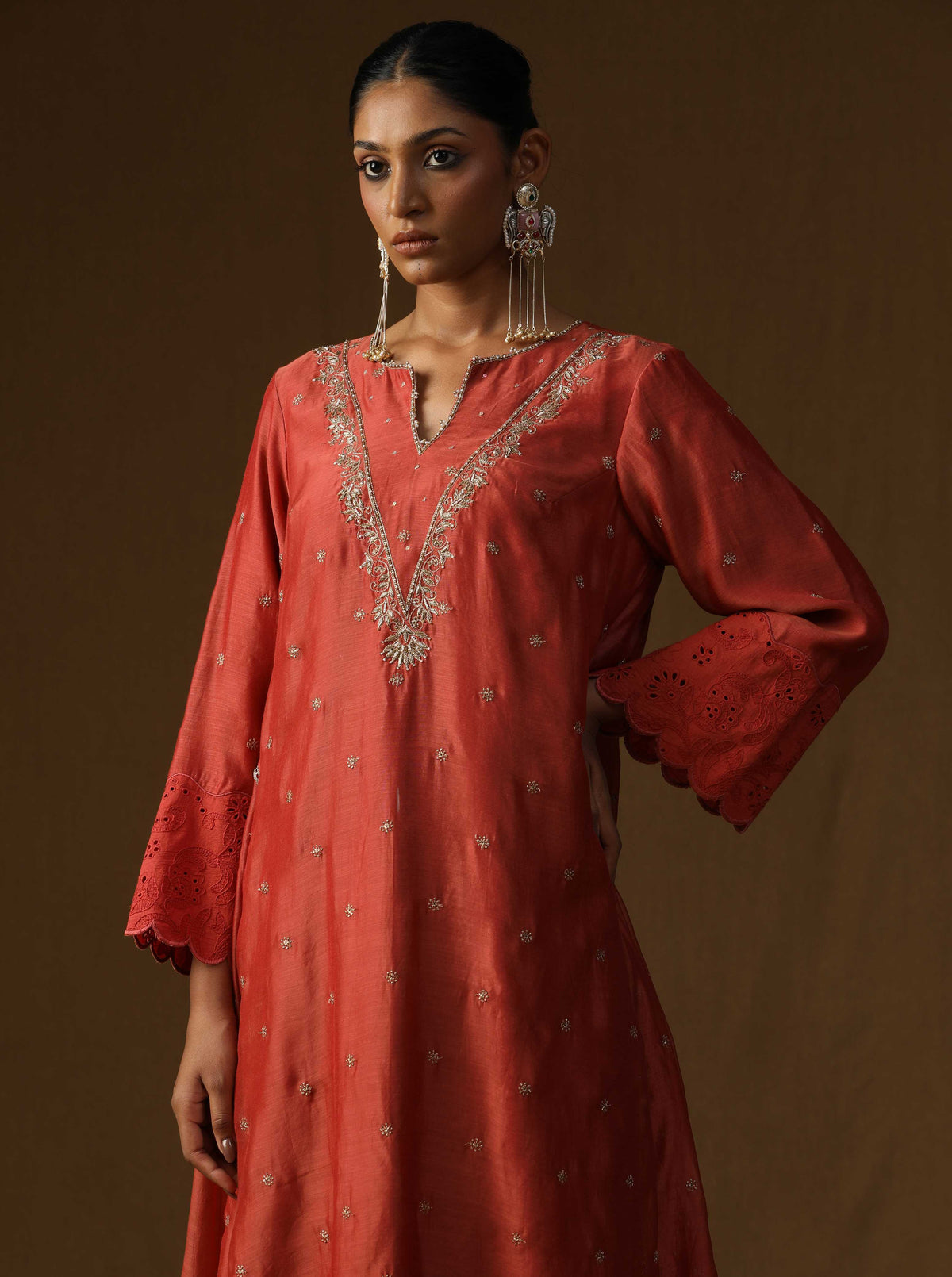 Sakhi Noor Narangi Kurta Set