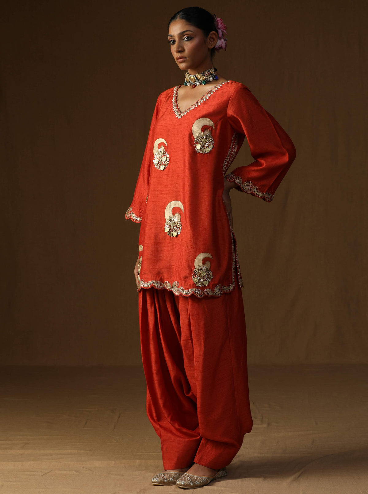 Vrind?  Kesariya Embroidered Suit Set