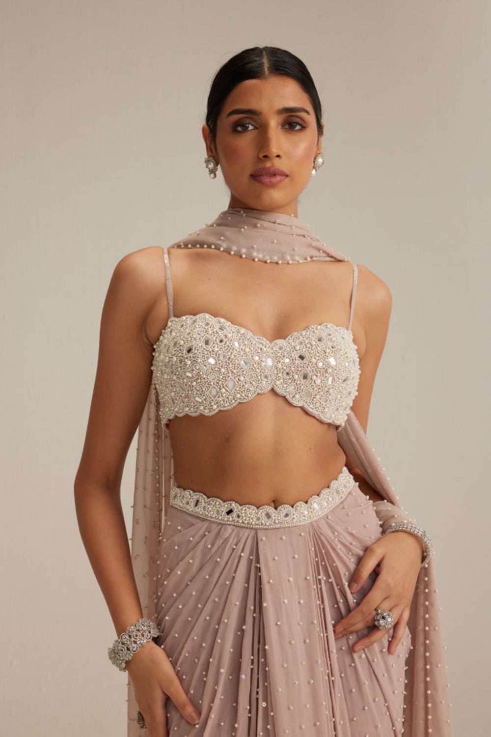 Ash pink Pearl Scattered draped skirt set