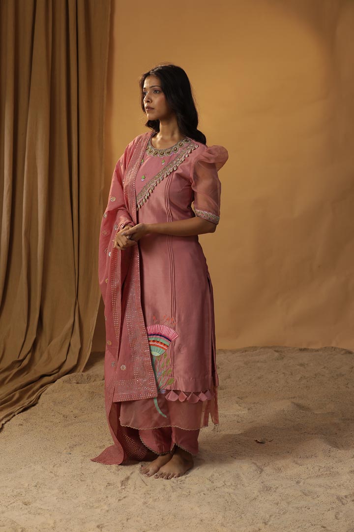 Image of CANYON ROSE BELL FLOWER HANDPAINTED SUIT SET