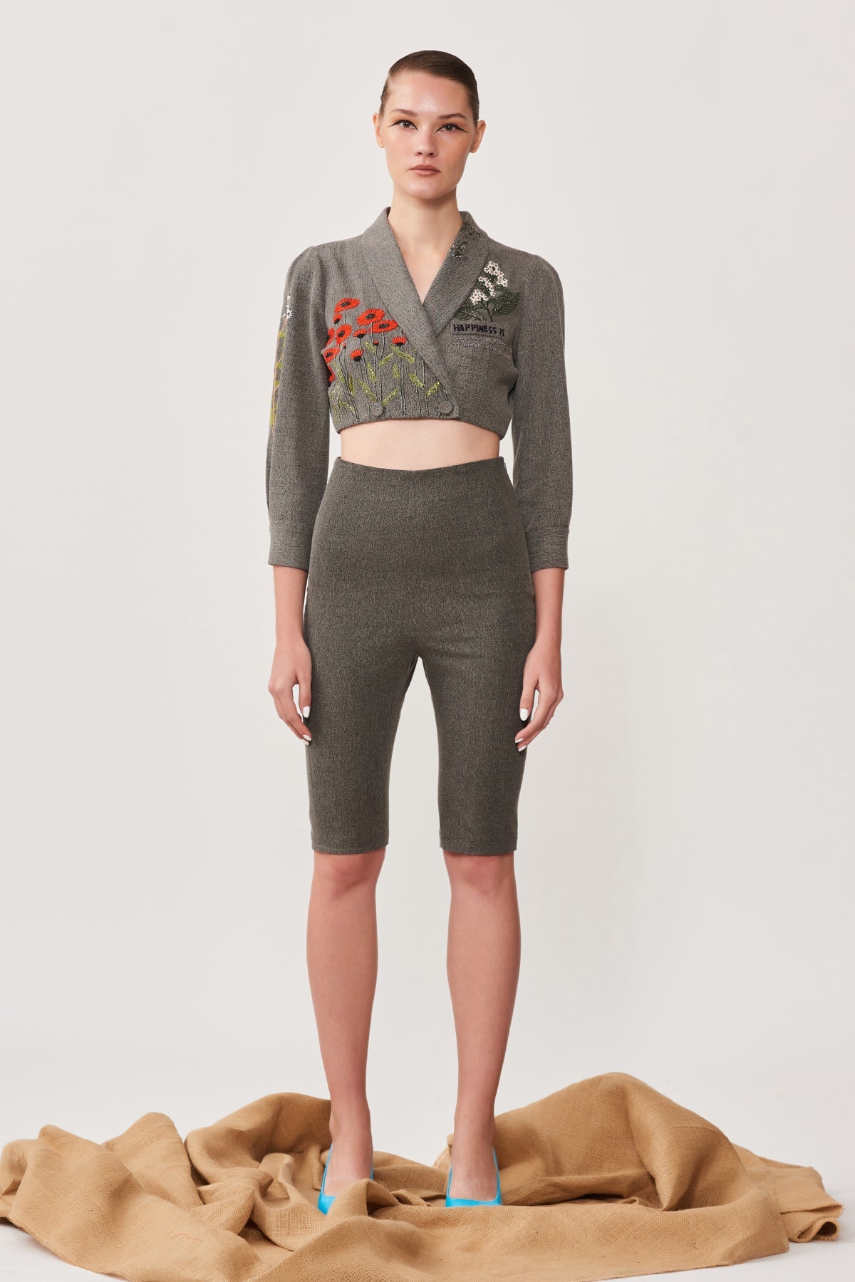 Daisy Bee Wrap Short Jacket With Shorts