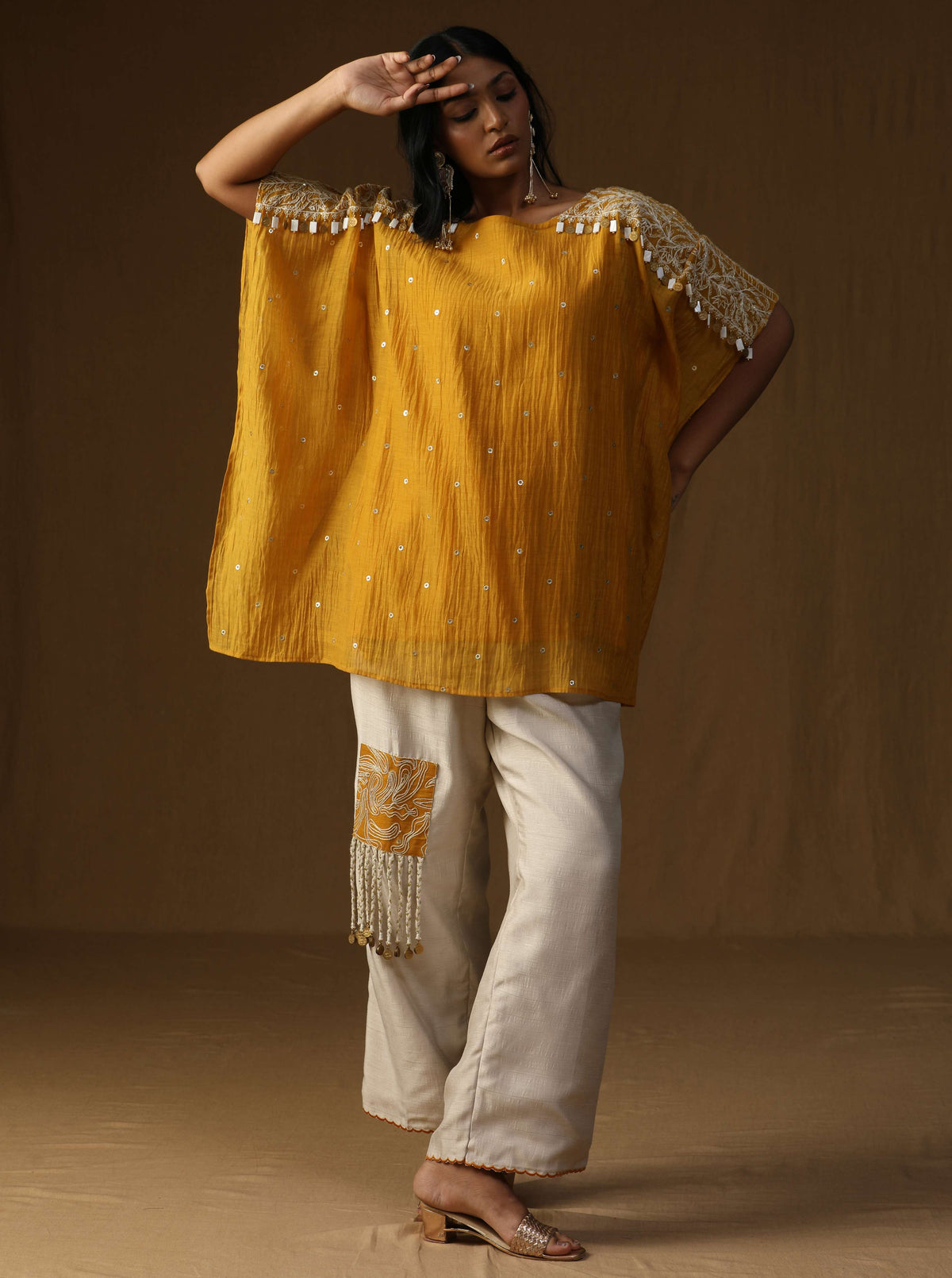 Noorika Set-Sunehri noor