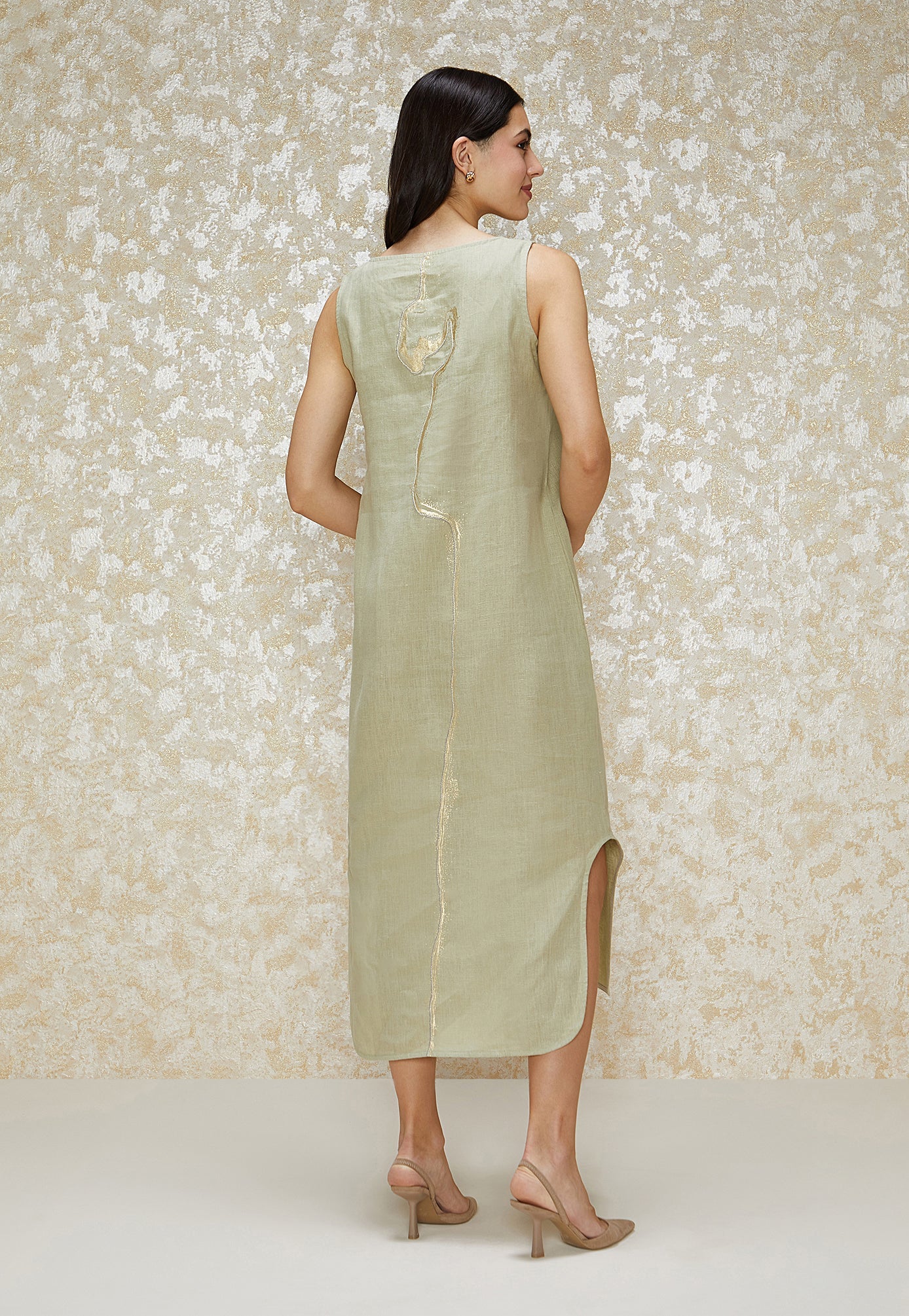 Body Line Roots Dress
