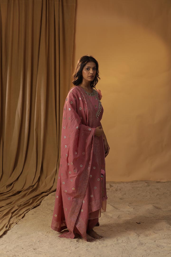 Image of CANYON ROSE BELL FLOWER HANDPAINTED SUIT SET