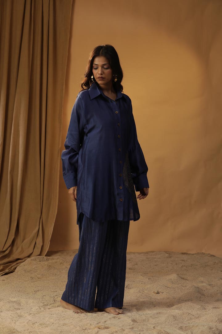 Image of NAVY BLUE FOIL PAINTED CO-ORD SET