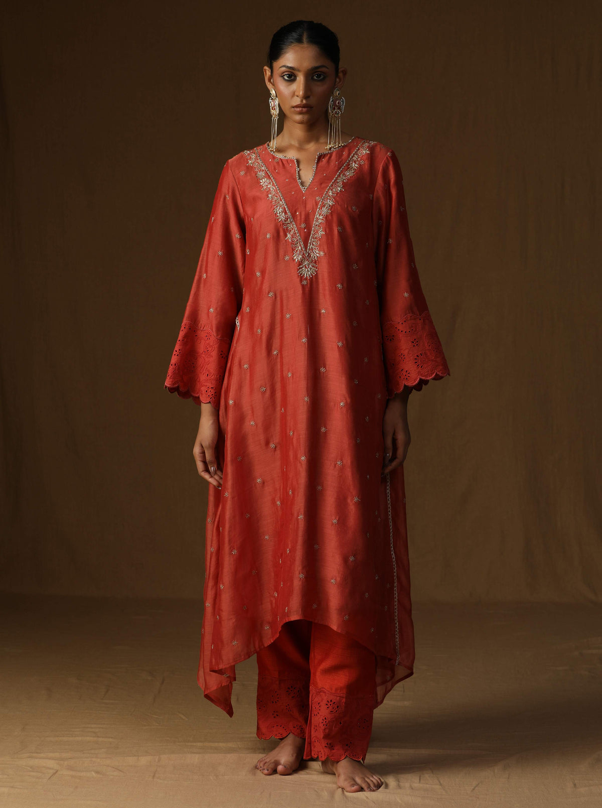 Sakhi Noor Narangi Kurta Set