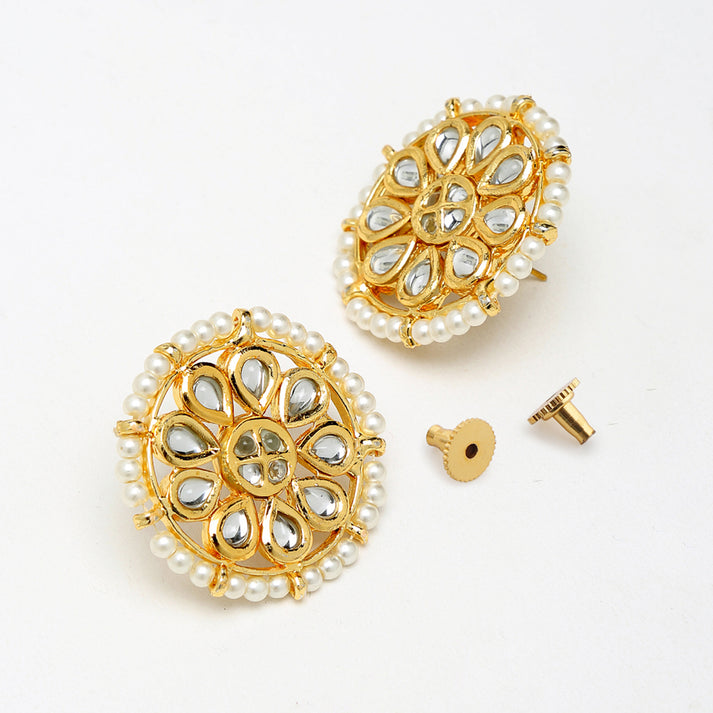 Pearl Kundan Choker With Studs