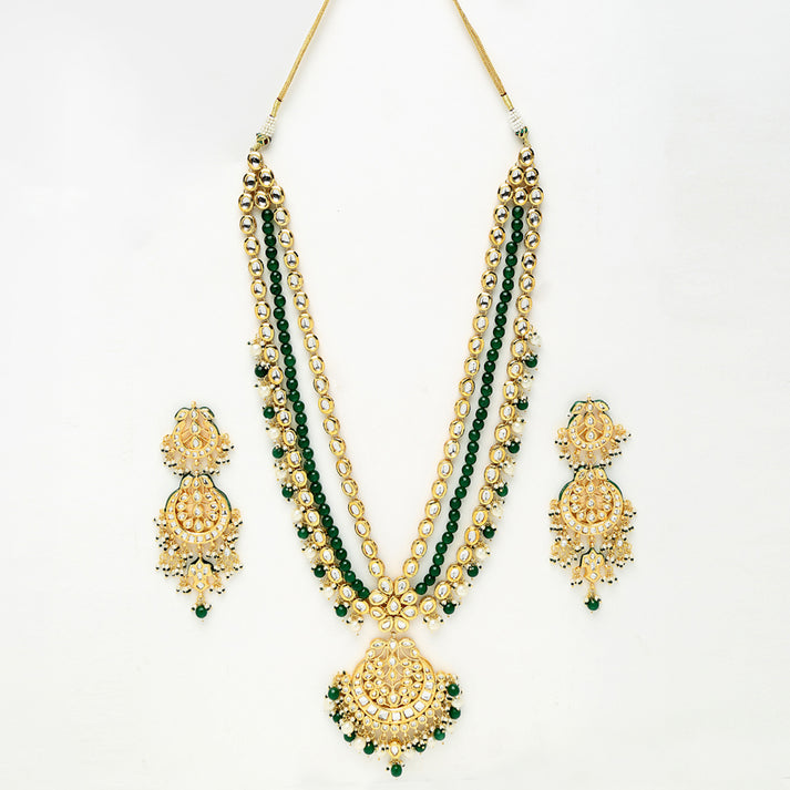 Long Kundan Neckpiece With Earrings