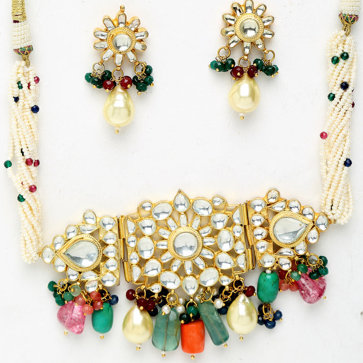 Kundan Maharani Choker With Earrings