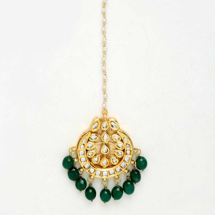 Kundan & Green Pearl Maang Tikka